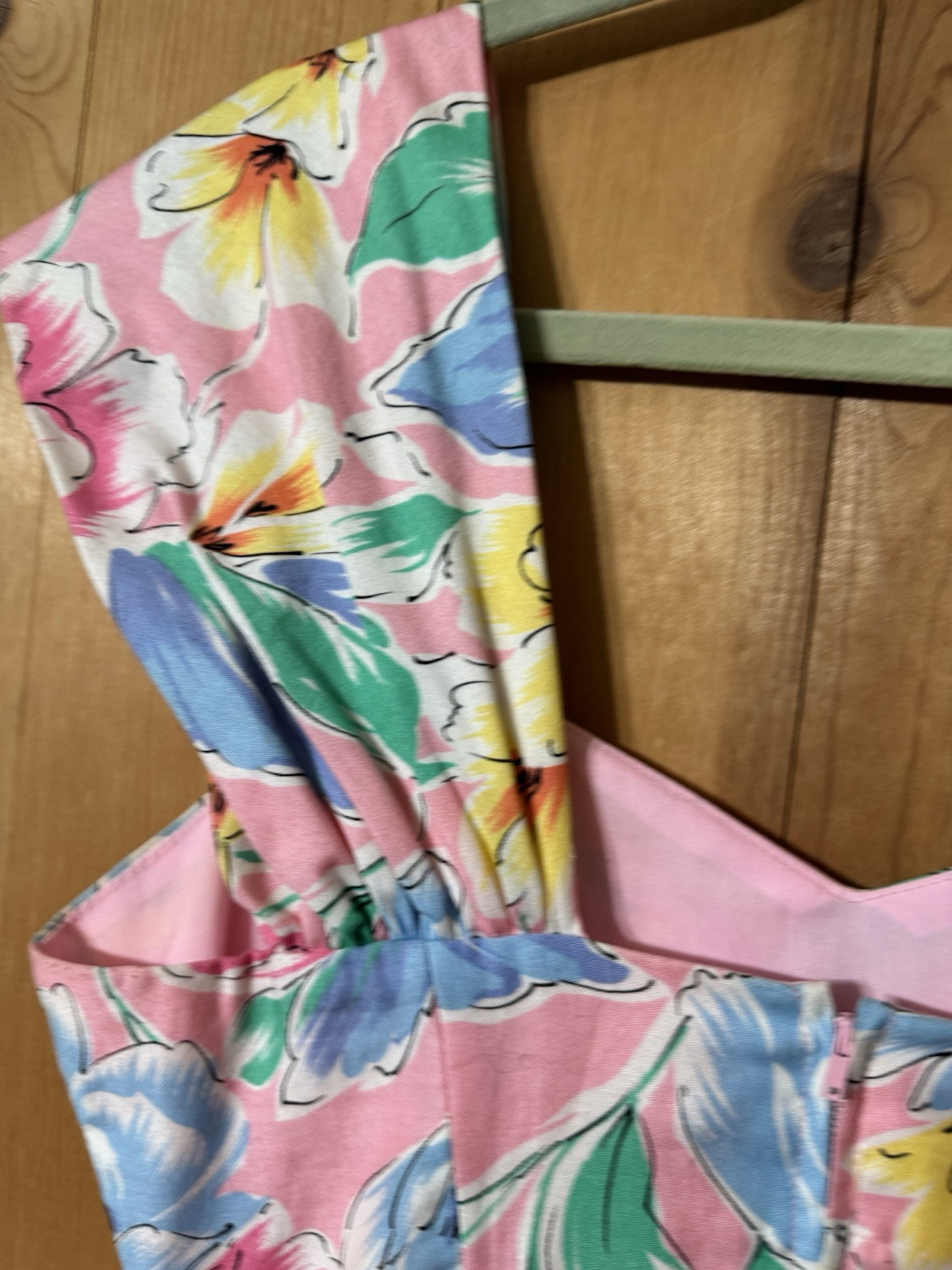 VTG Women’s Floral Midi Dress XS/S Bust 33” (flaws) Easter & Summer/Spring
