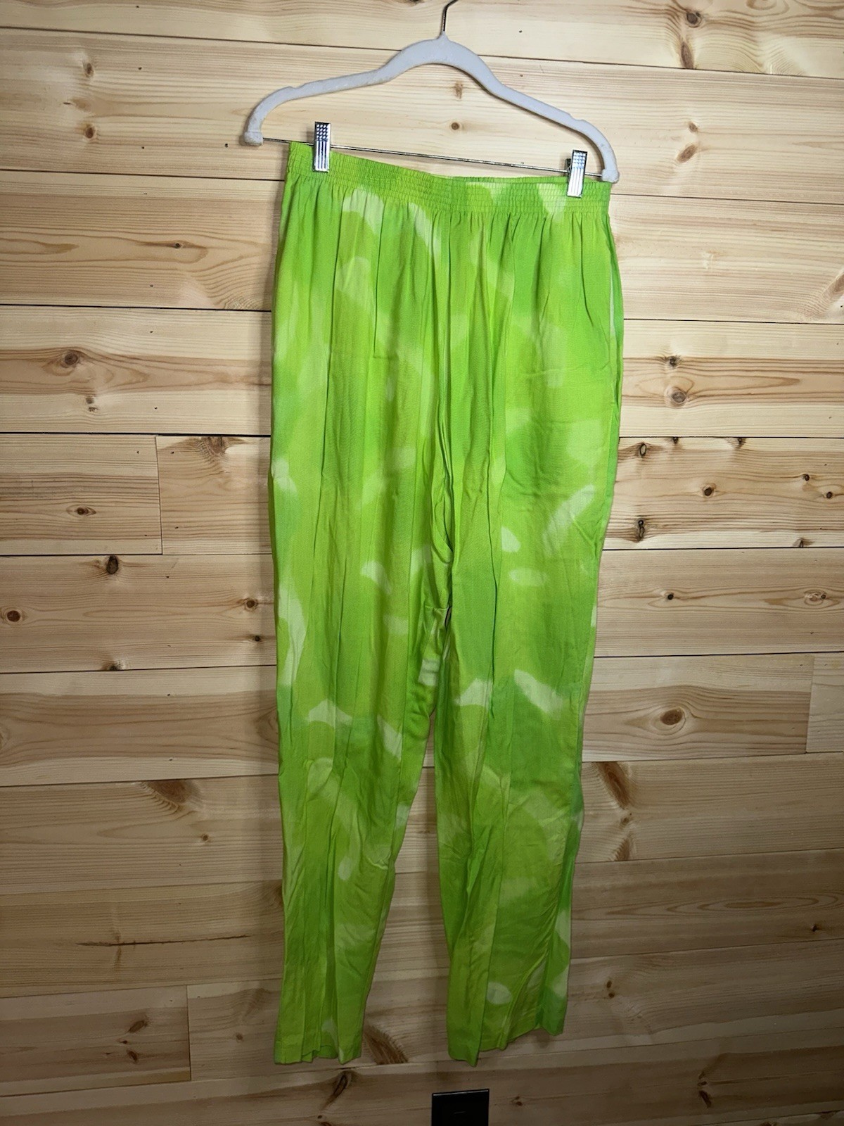 VINTAGE 1980s- 1990s MENS Two-piece Matching Set C.M. Shapes 100% Rayon Size L