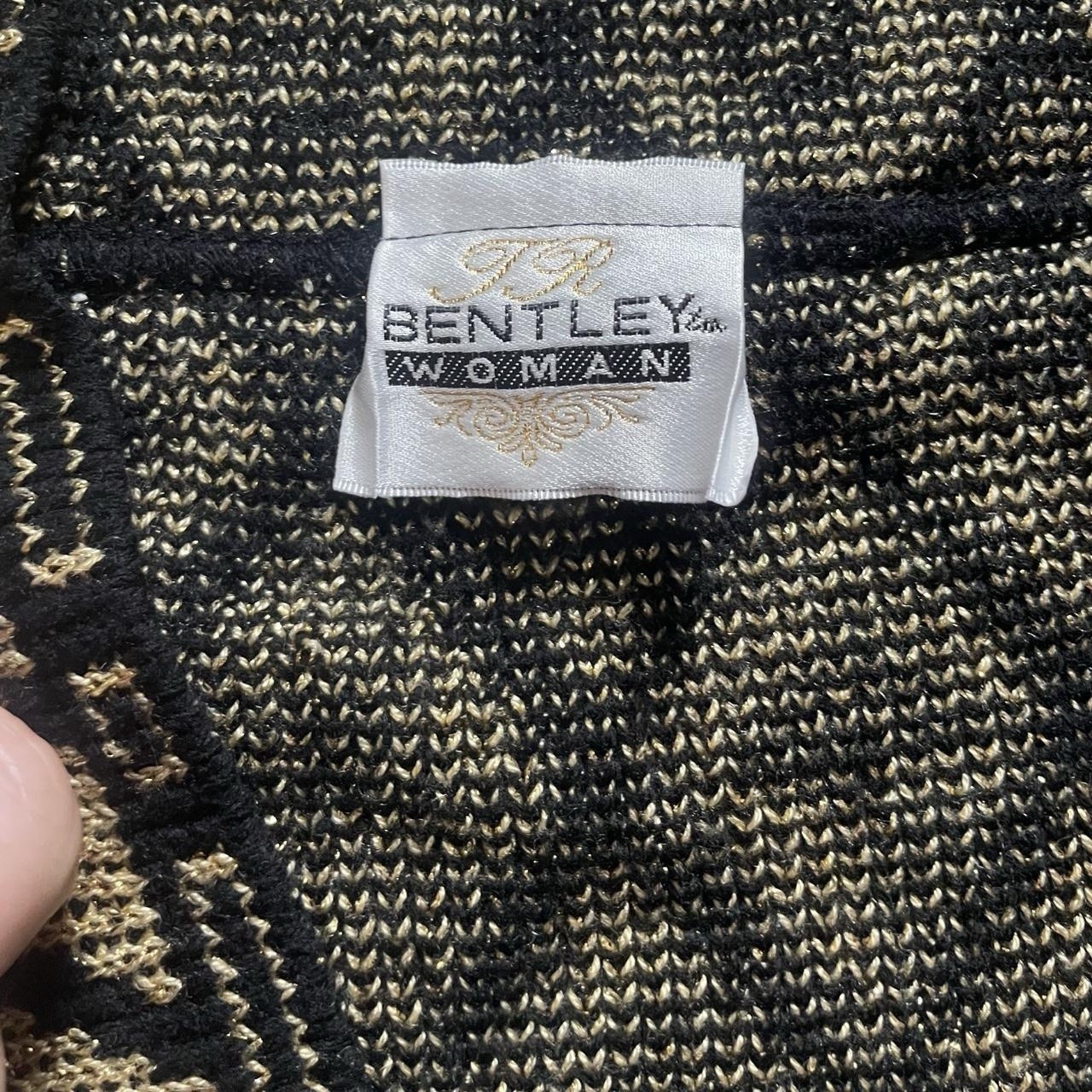 Vtg TR Bentley Black & Gold Ornate Duster Cardigan Size XL/One Size
