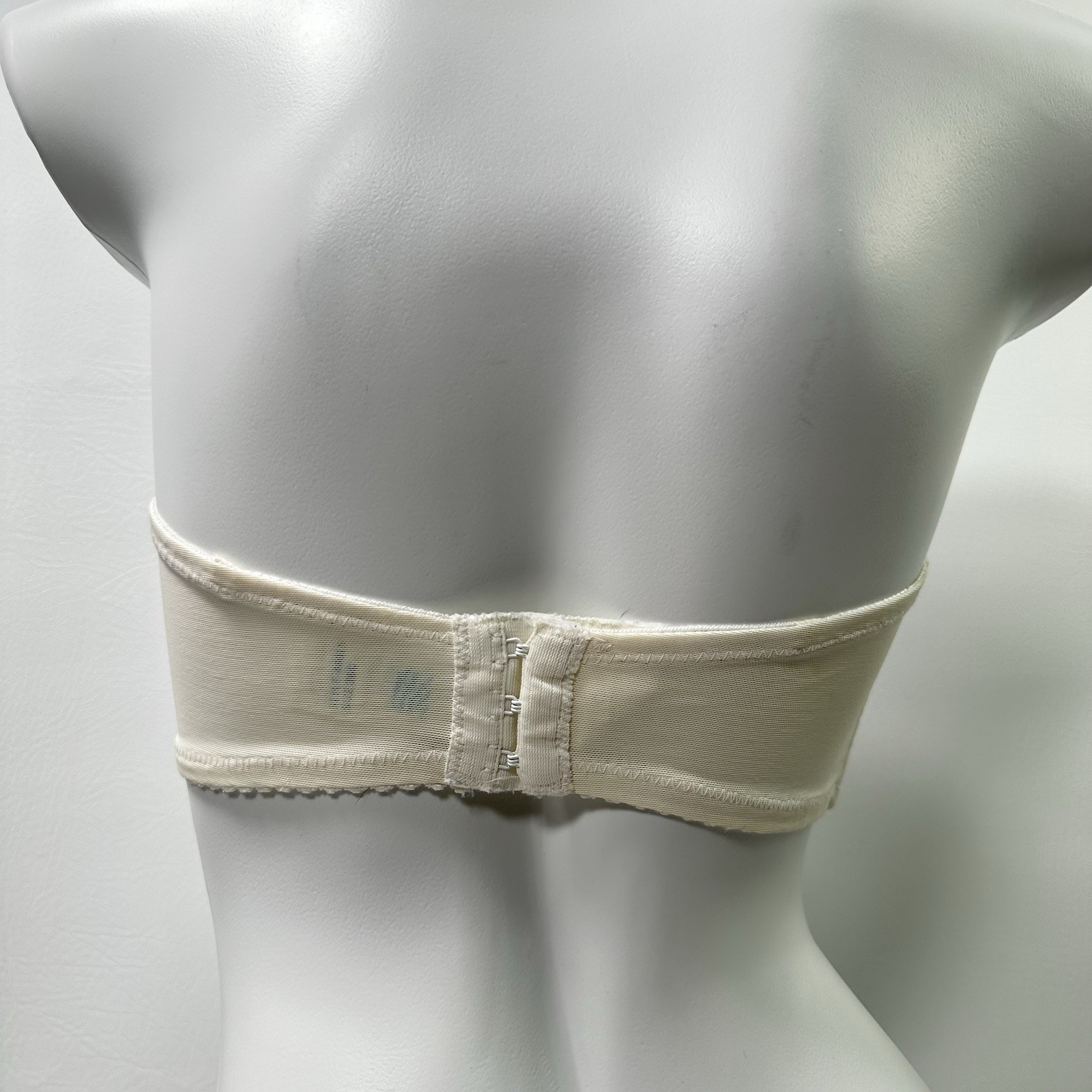 Vintage Sears 36C White Strapless Underwire Cup Bra Style 46015