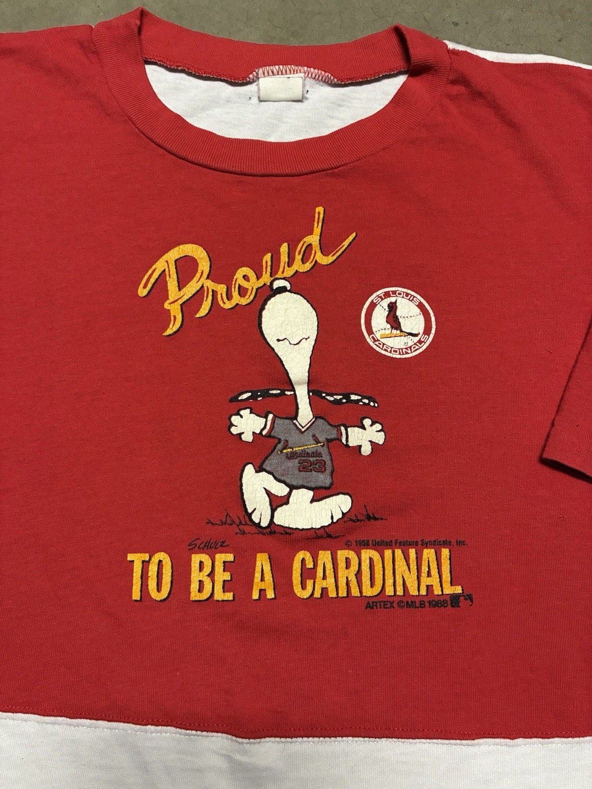 Vintage 1980s Peanuts Snoopy Cardinals Cropped Baseball T-Shirt Artex MLB
