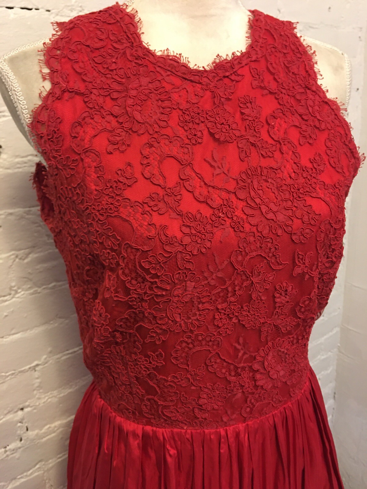 Catherine Regehr vintage 90s lace taffeta party dress red size large