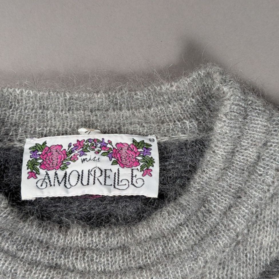 Vintage Amourelle Pullover Jumper — Mohair — Grey — Size M