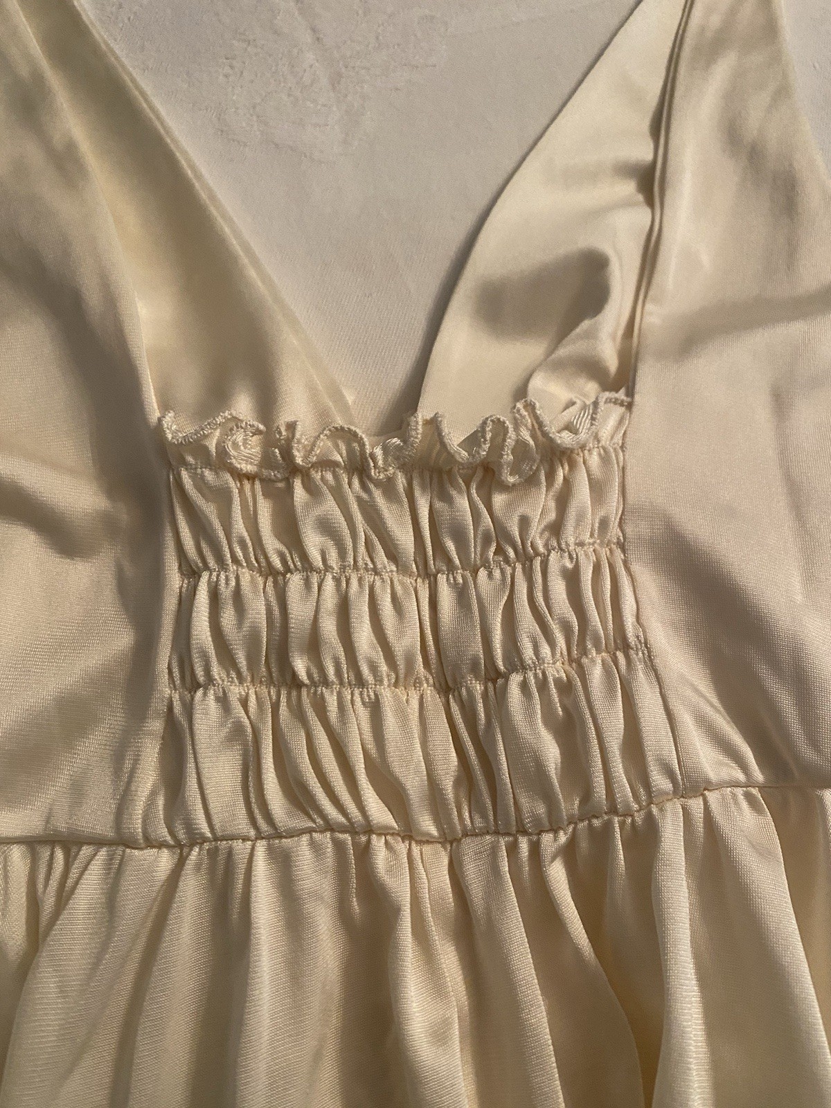 Vintage Olga Silky Nylon Semi Sheer Long Nightgown Size 34 New No Tags #9741