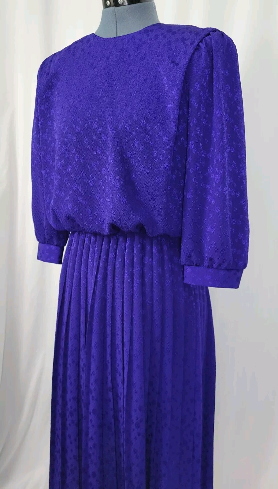 Vintage VLP Purple Polka Dots on Purple Blouson Dress w Pleated Skirt Size 10P