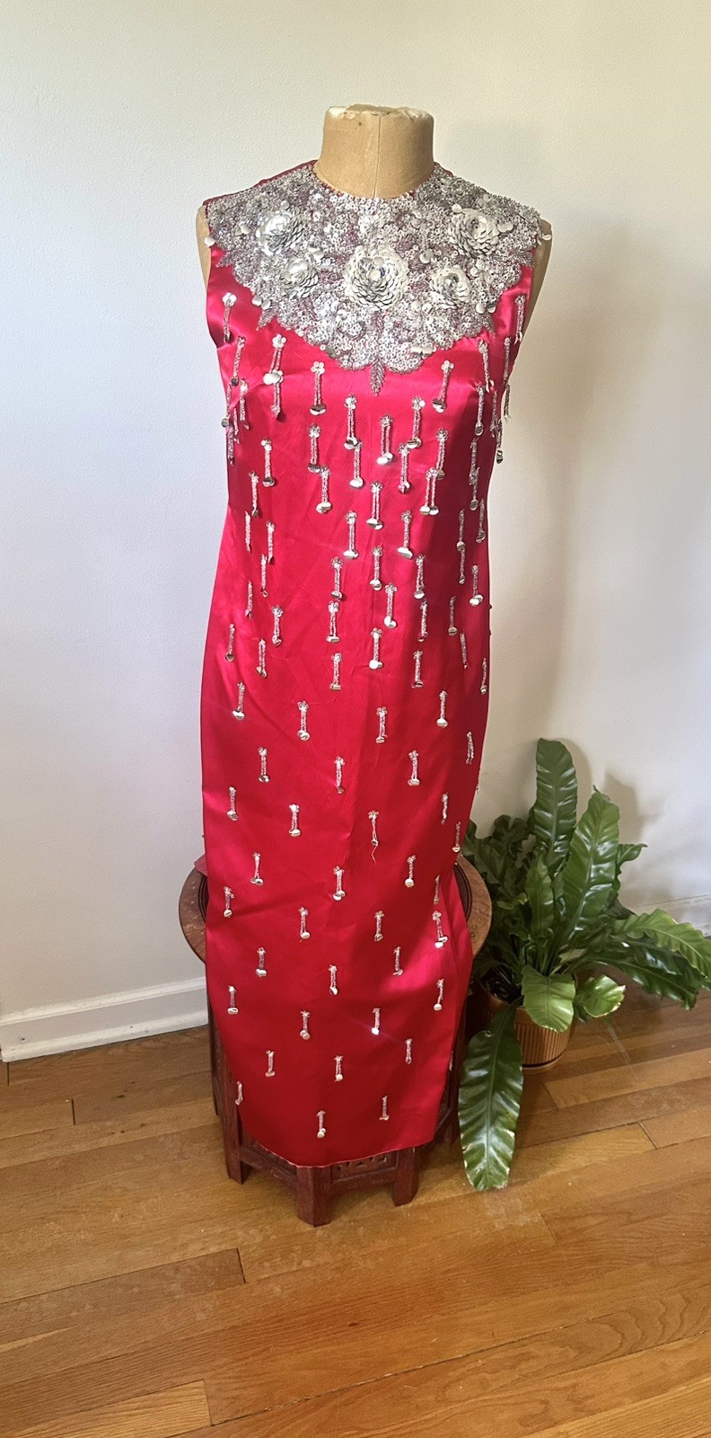 Stunning 1950’s Chinese Red Pencil Dress With Silver Embellishments, XS/S