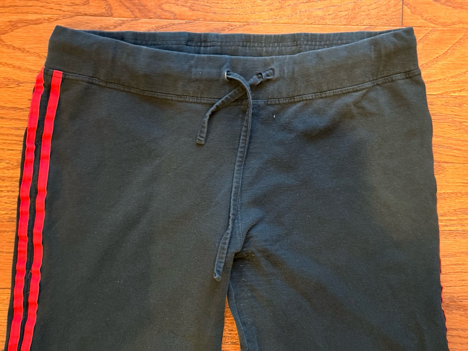 Women’s Vintage Early 2000’s Emily The Strange Size L Black Track Pants
