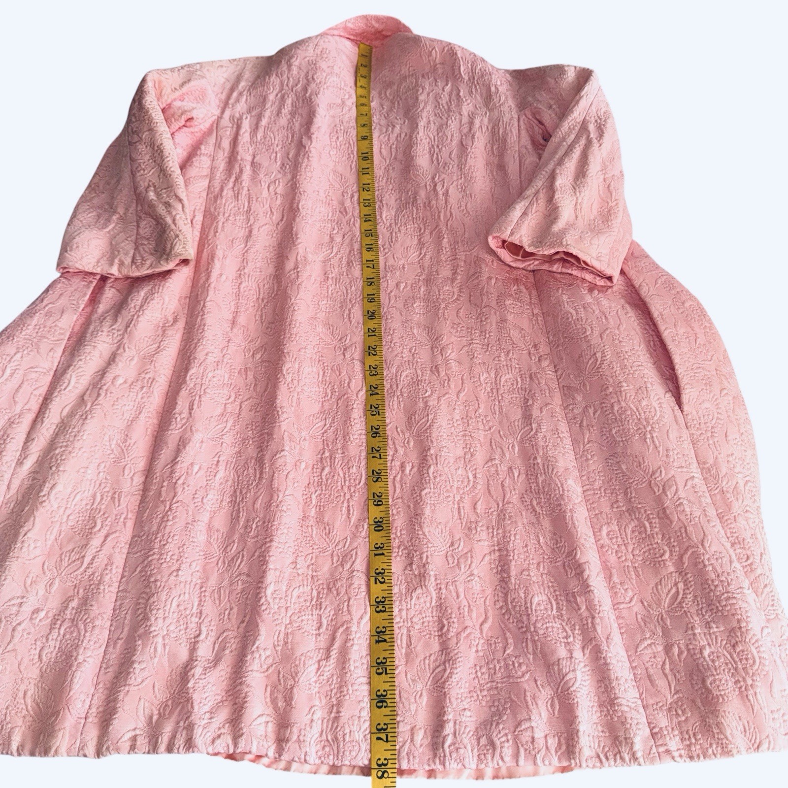 Vintage 60’s Floral Matelassé Swing Coat MCM Textured Mod Lined Bubblegum Pink