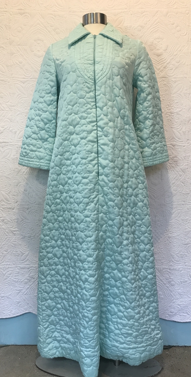 Say-Lu Vintage Quilted Robe M (read description for measurments) vgc maxi