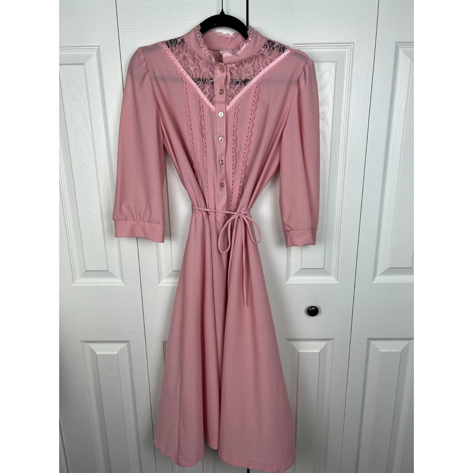 70s Montgomery Ward Pink Lace Prairie Midi Dress Cottagecore Romantic Medium