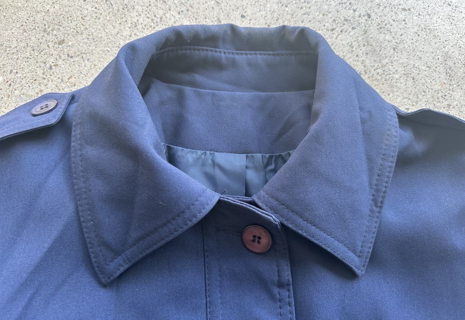 Vintage Jerold Navy Blue 2-Pocket Button-Up Collared Overcoat Trench Coat w Belt
