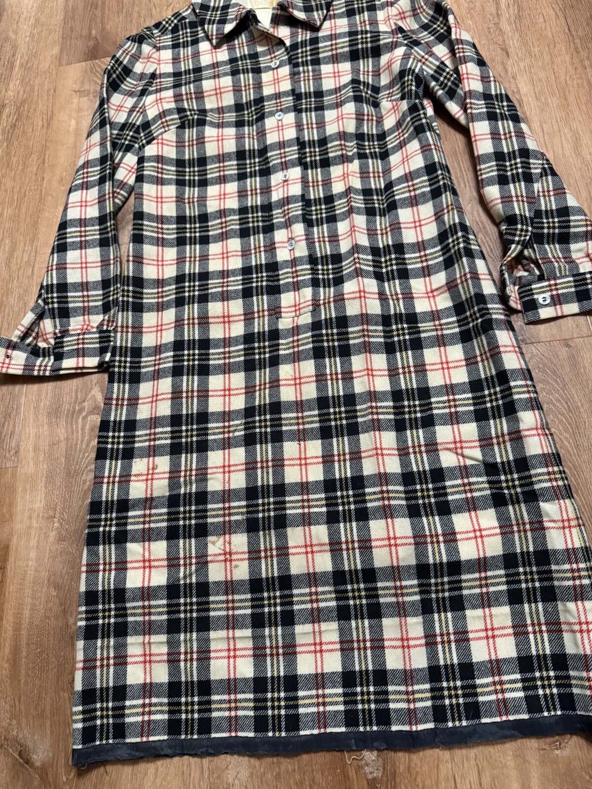 Vintage 1960s 70s Pendleton Dress Shift Pointed Collar Plaid Tartan Red Black