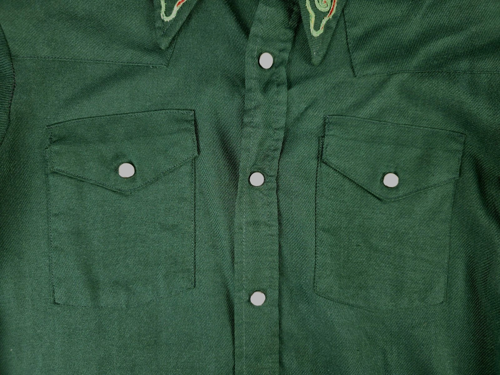 Vintage 60’s Triple LLL Brand Women’s Embroidered Pearl Snap Western Shirt M