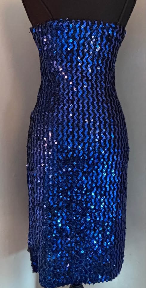 Vintage 80’s Glenrob Blue Sequin party dress