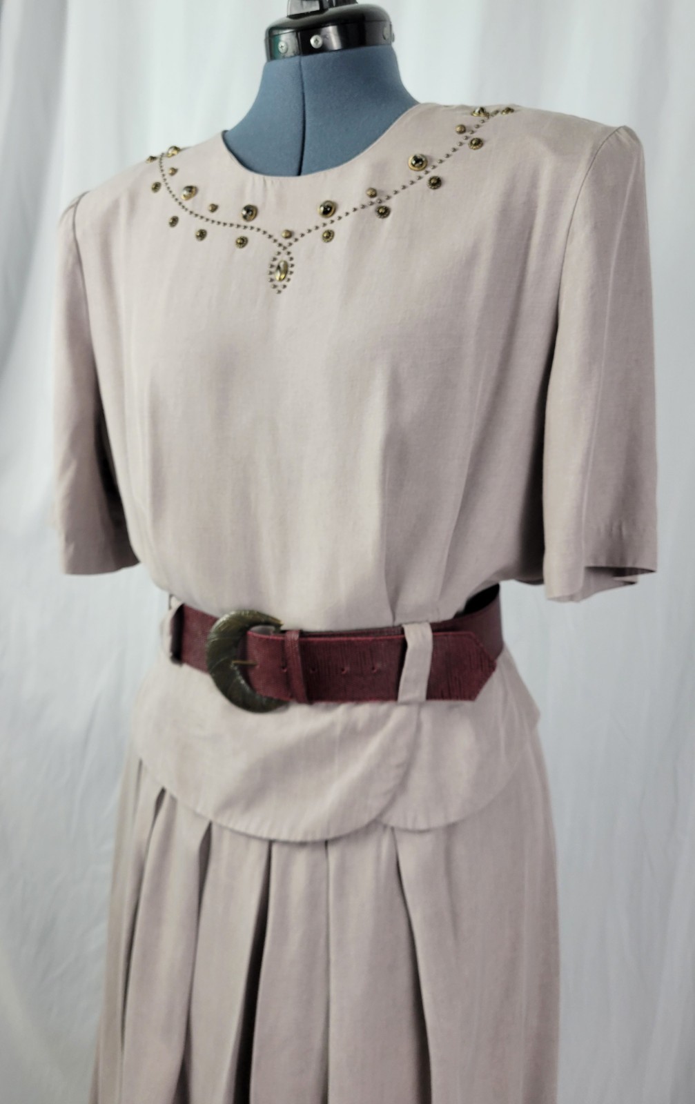 Vintage Impulsive Grey/Tan Blouson Dress w Peplum & Stone Accents Size 14
