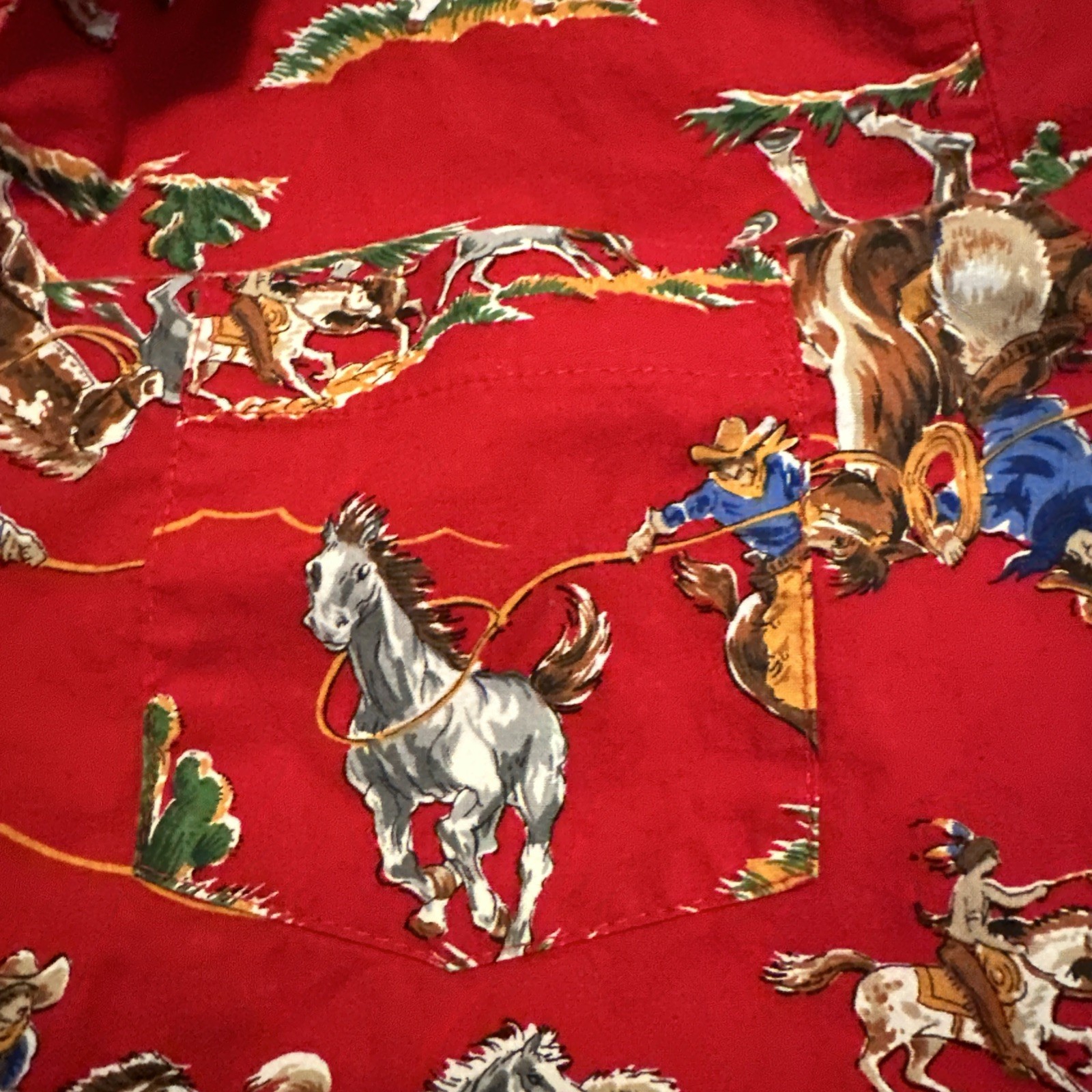 Vintage Gotcha Covered Southwestern Aztec Cowboy & Indian Horse Print Shirt USA