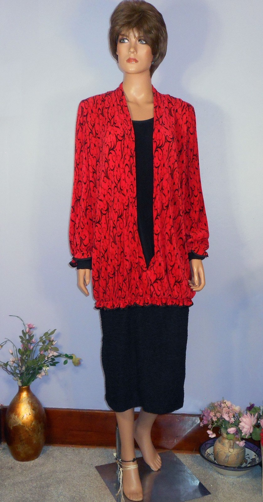 Sophisticated Vtg ‘80s Virginie Paris Red & Black Micropleat Drop Waist Dress, L