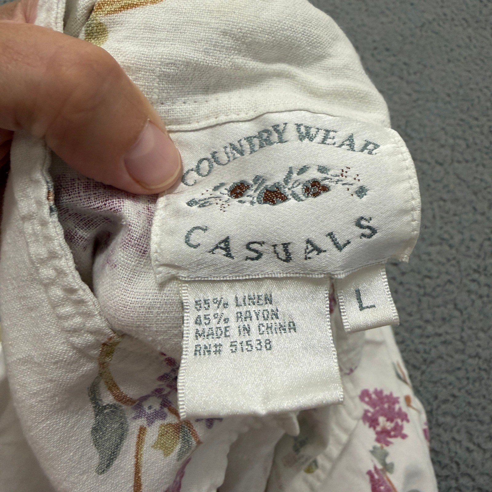 Country Wear Casuals Linen Blend Floral Butterfly Button Up Top Womens Large 90s