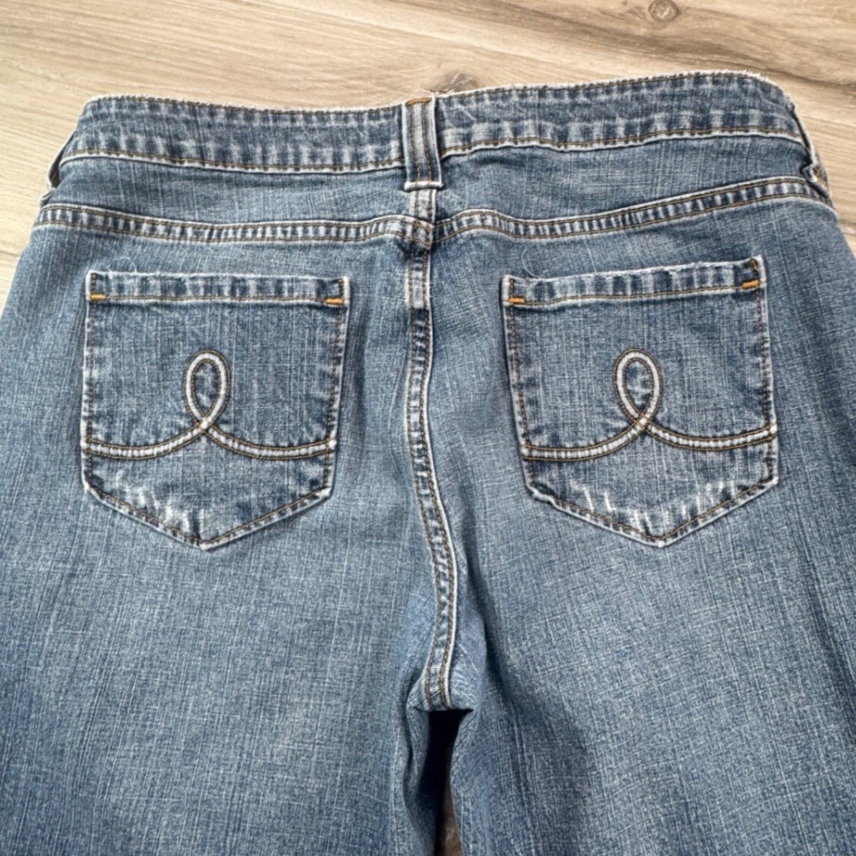 2000s Y2K SO Flare Jeans Low Rise Embroidered Pockets Size 11 pants are hemmed