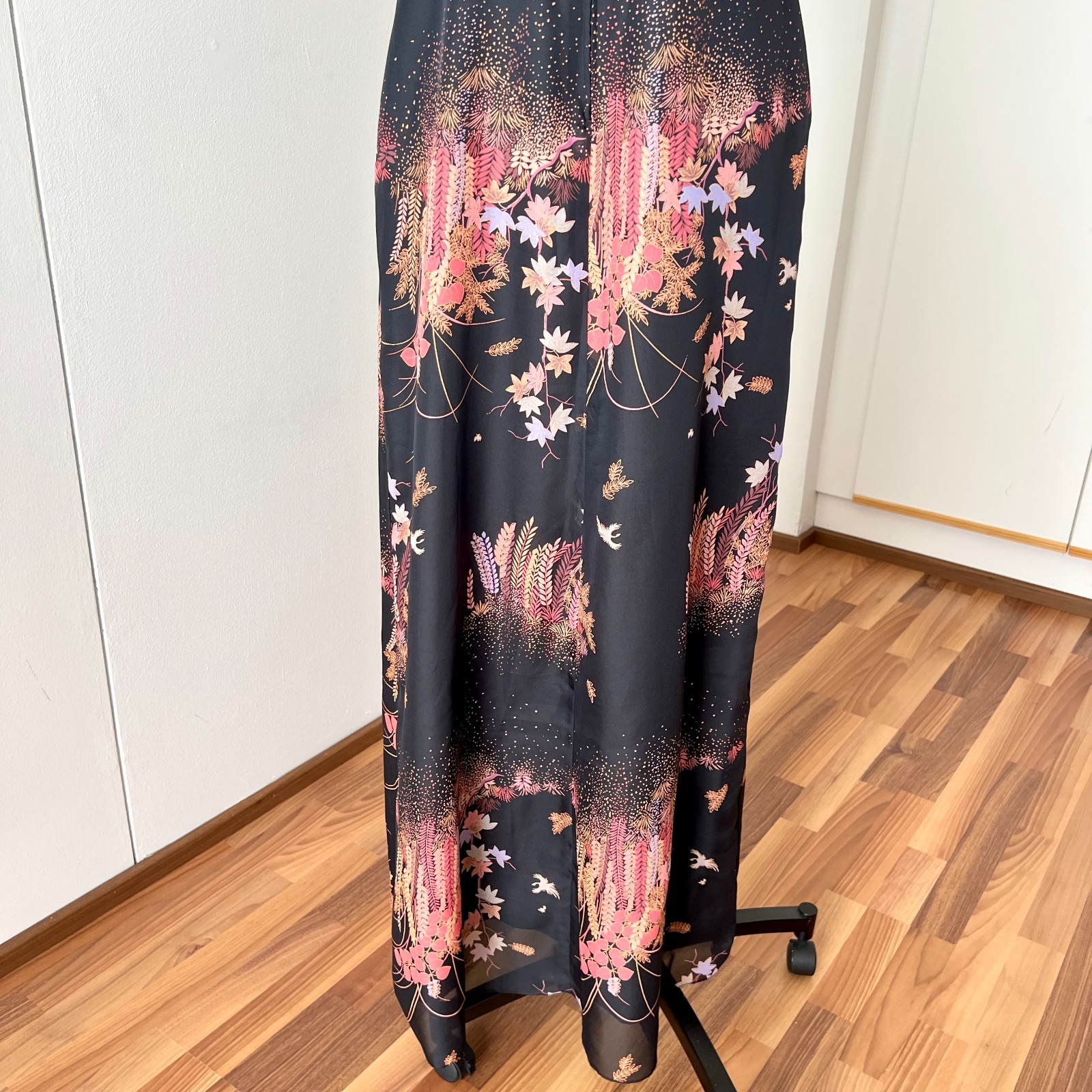 1970s Floral Maxi Dress w/ Scarf Boho Hippie Retro Aline Wedding Guest Summer 42