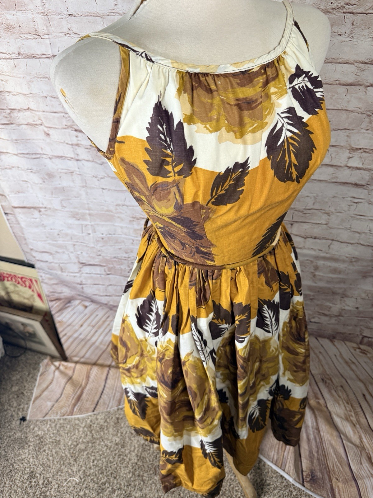 Vintage 50’s Pin Up Dress Tiki Rockabilly Sweep Floral Cole of California XS/ S