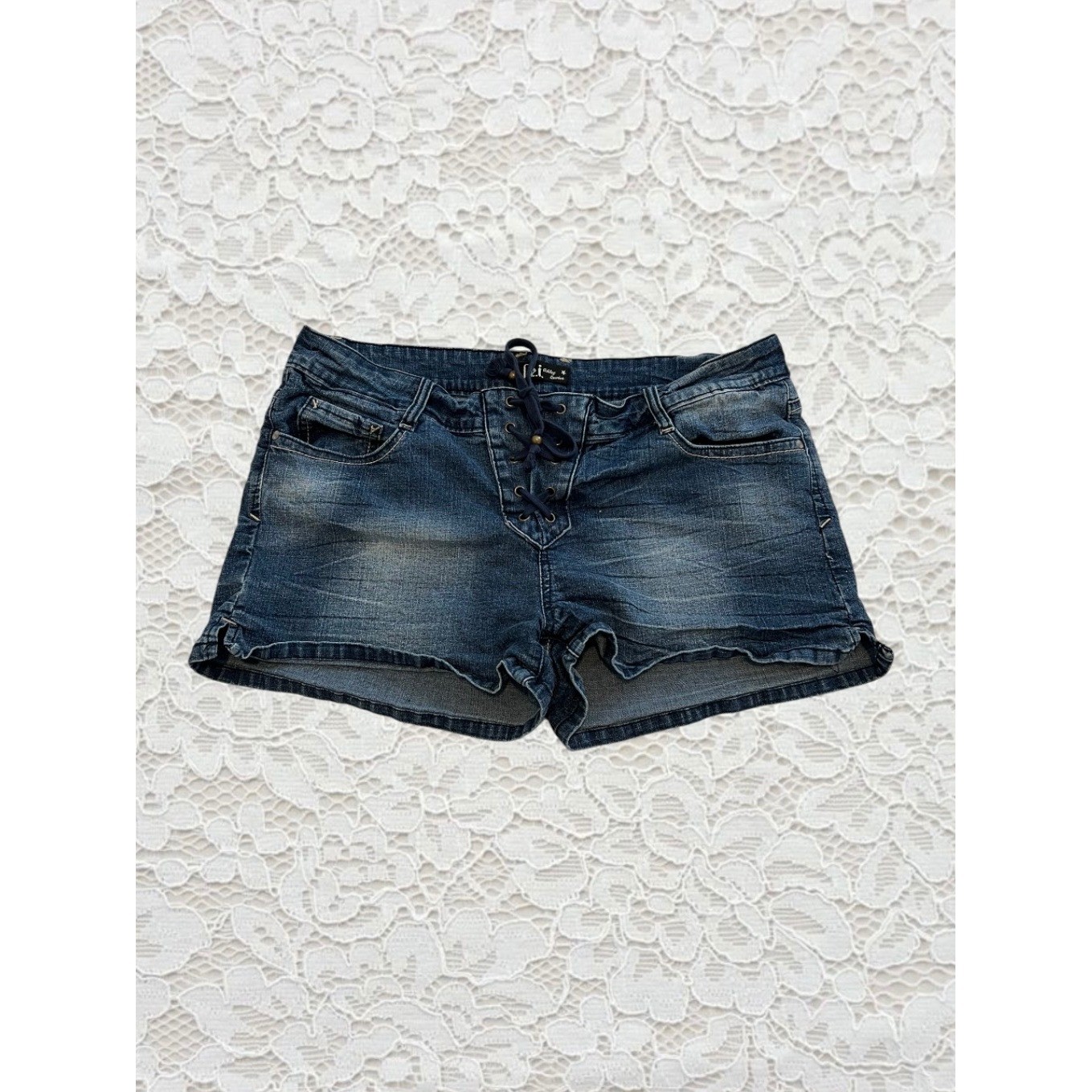 vintage lei low rise lace up denim mini shorts