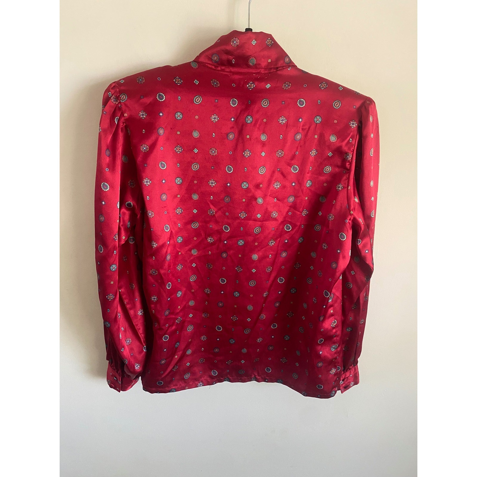 Vintage Koret Career Red Satin Tie Neck Blouse 80s Foulard Print Size 8 29347