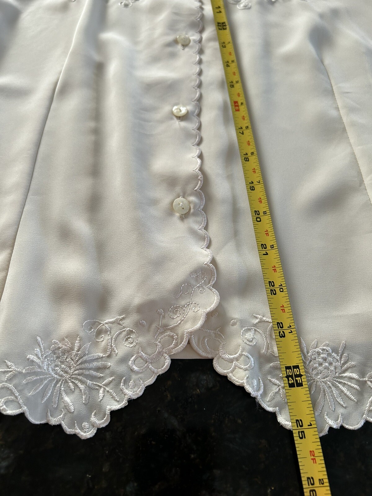 Vintage Retro 80s Beige Embroidered Blouse Cottagecore Grandma Fairy Whimsical L