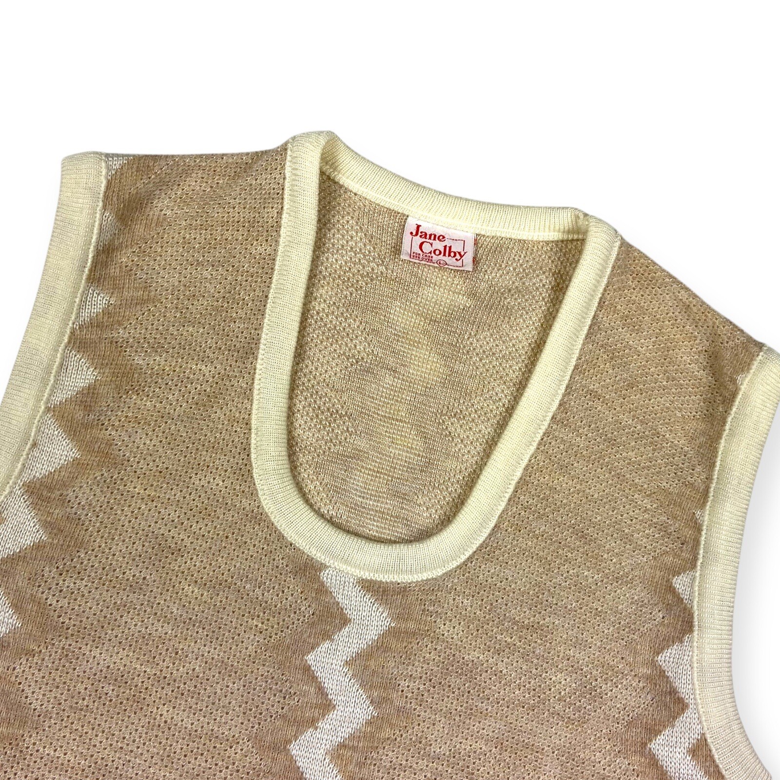 Jane Colby Women’s VTG 1970s Tan Zig Zag Knit Mod Sweater Vest