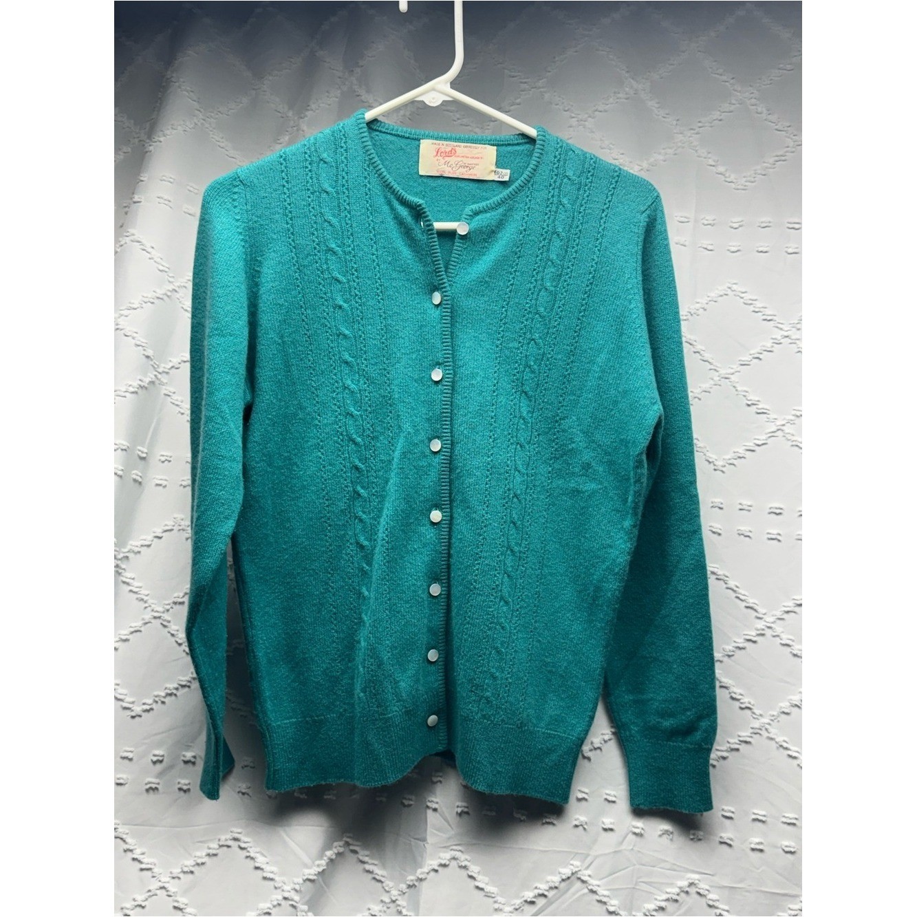 Vintage McGeorge of Dumfries For Lord’s Scotland 100% Pure Cashmere Cable Knit