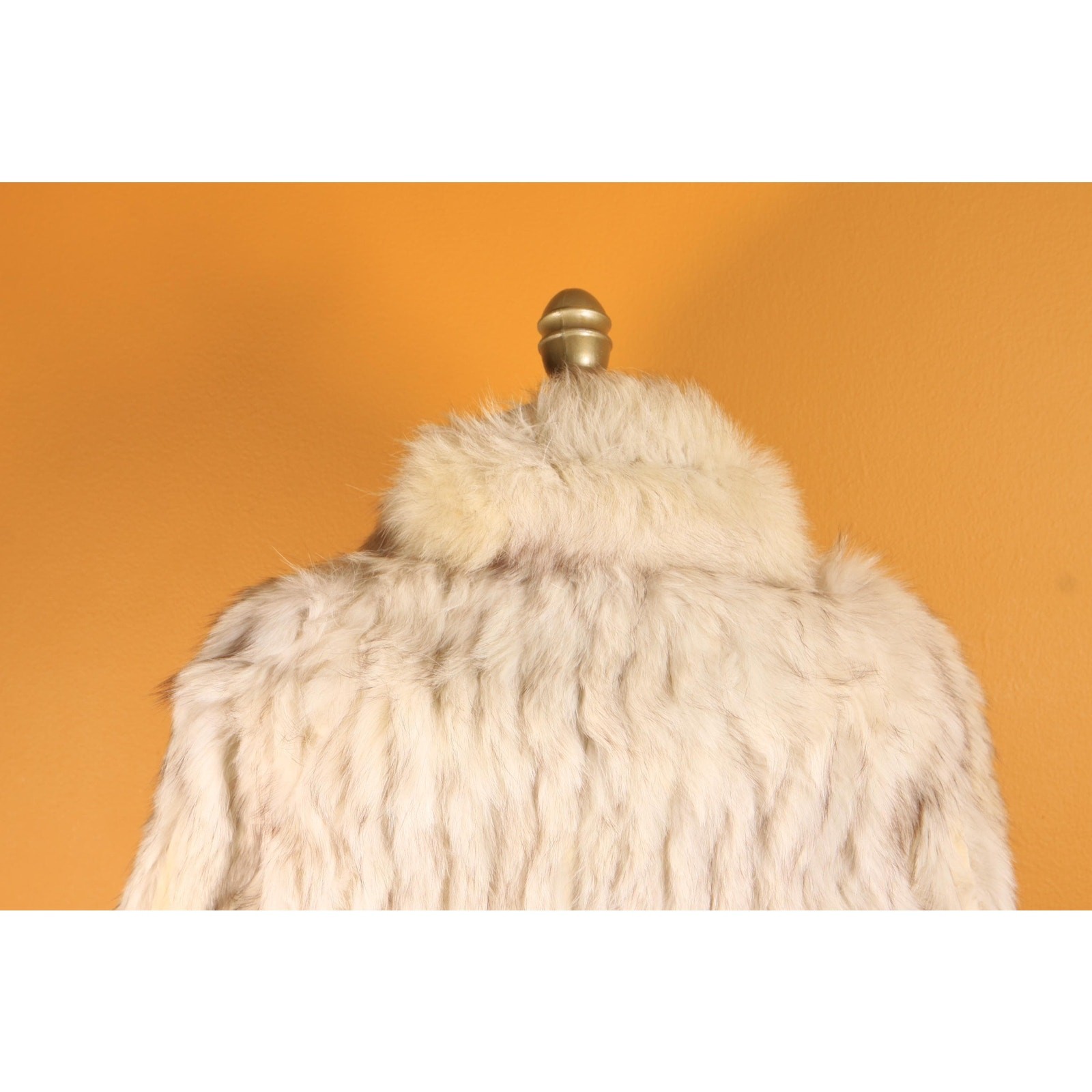 1980s Silver, White and Gray Fox Fur Long Sleeve Coat by Saga Fox -M-L