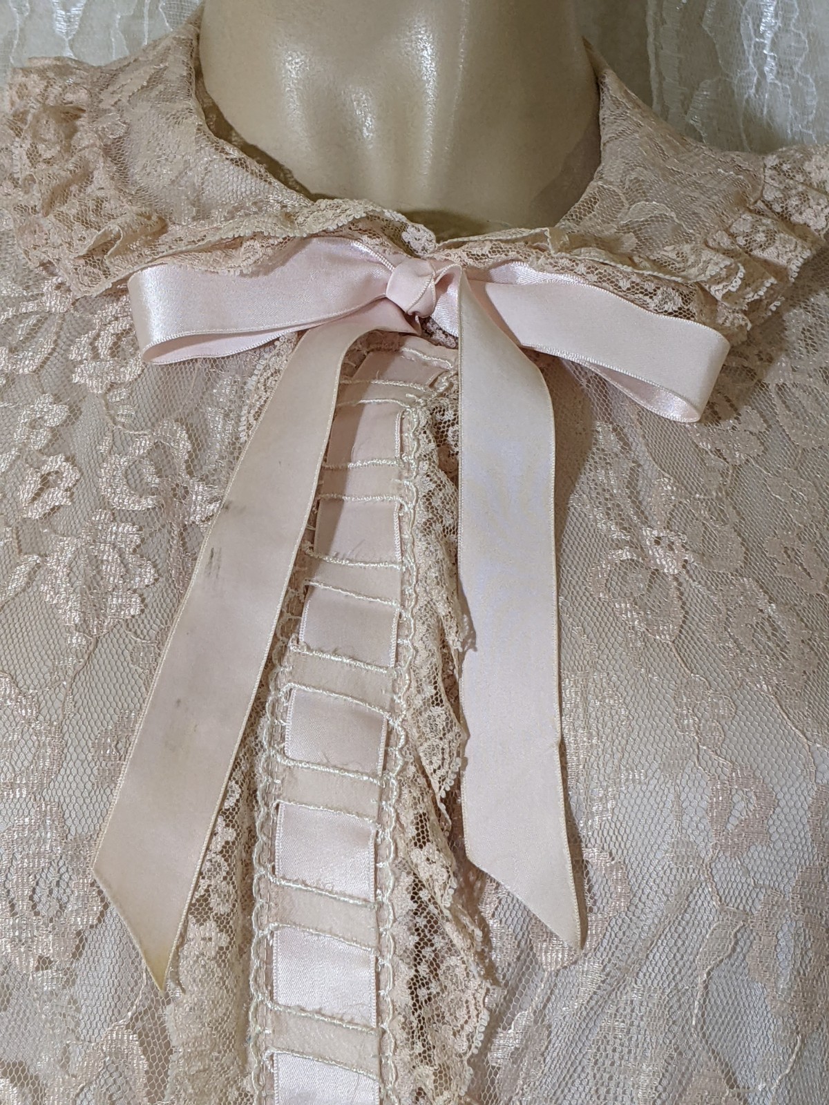 VTG Odette Barsa Lace Overlay Pocket Pink Peter Pan Collar Dressing Gown Robe L