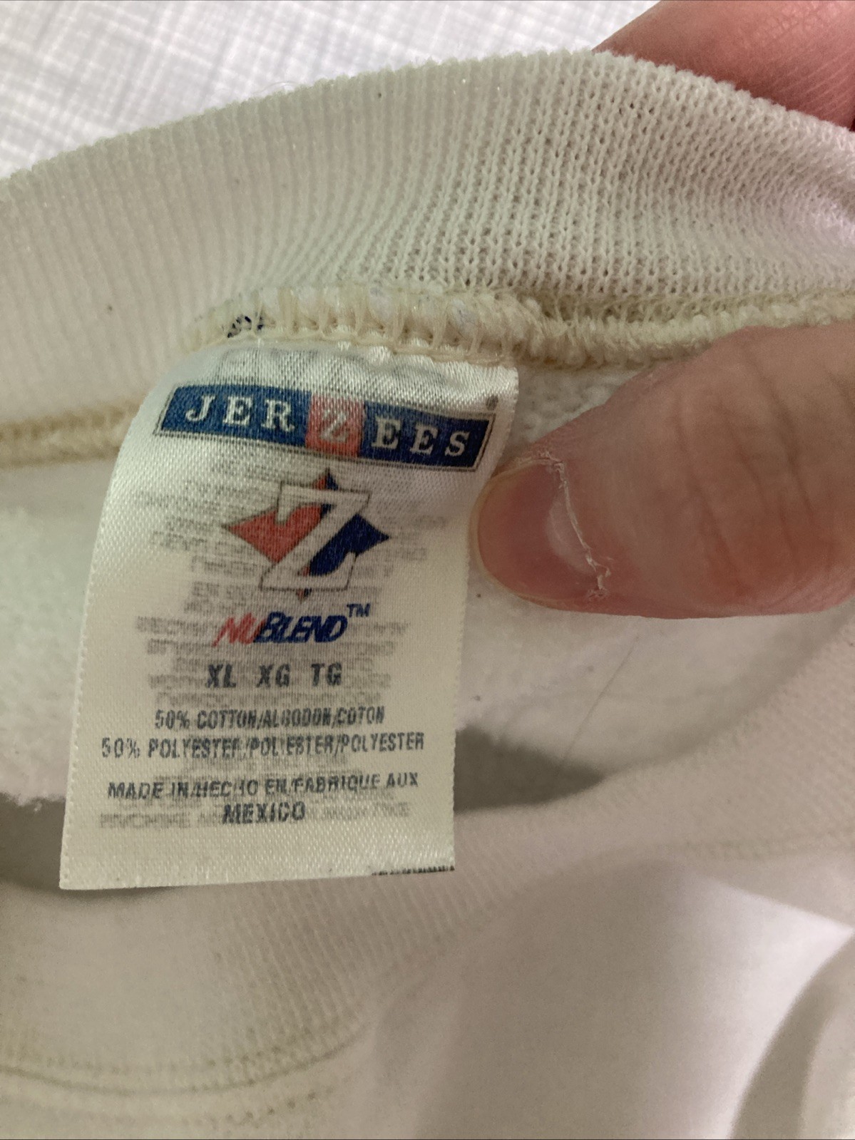 VTG 90s Jerzees NuBlend Grandmacore Autumn Sweatshirt XL White Teddy Bears Fall