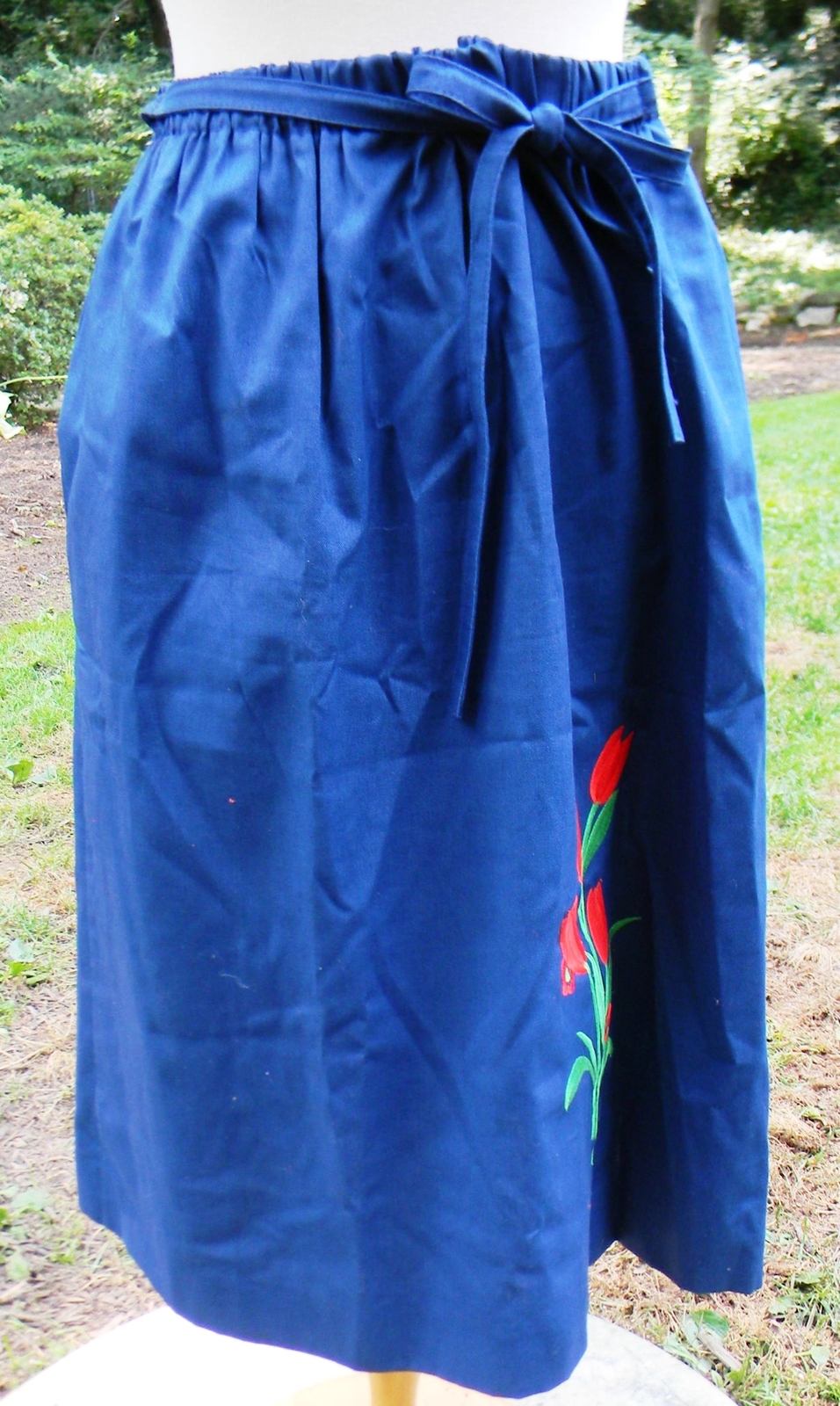 Vintage Sanibel Sport Navy Blue Red Tulip Embroidered Elastic A-line Skirt Sz XL