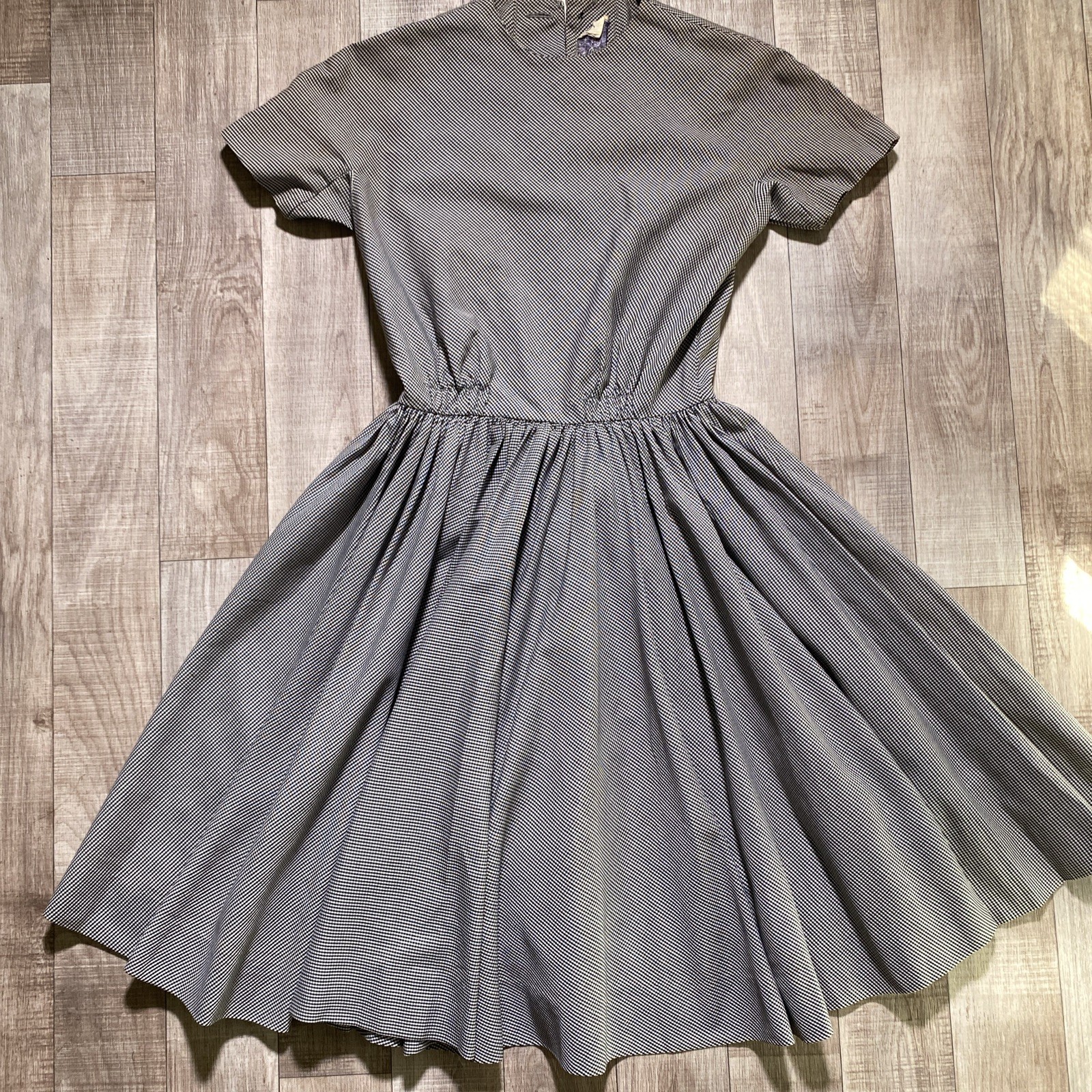 60s Neiman Marcus Dress Women’s M Flare Housewife Gingham Button Fallout Style