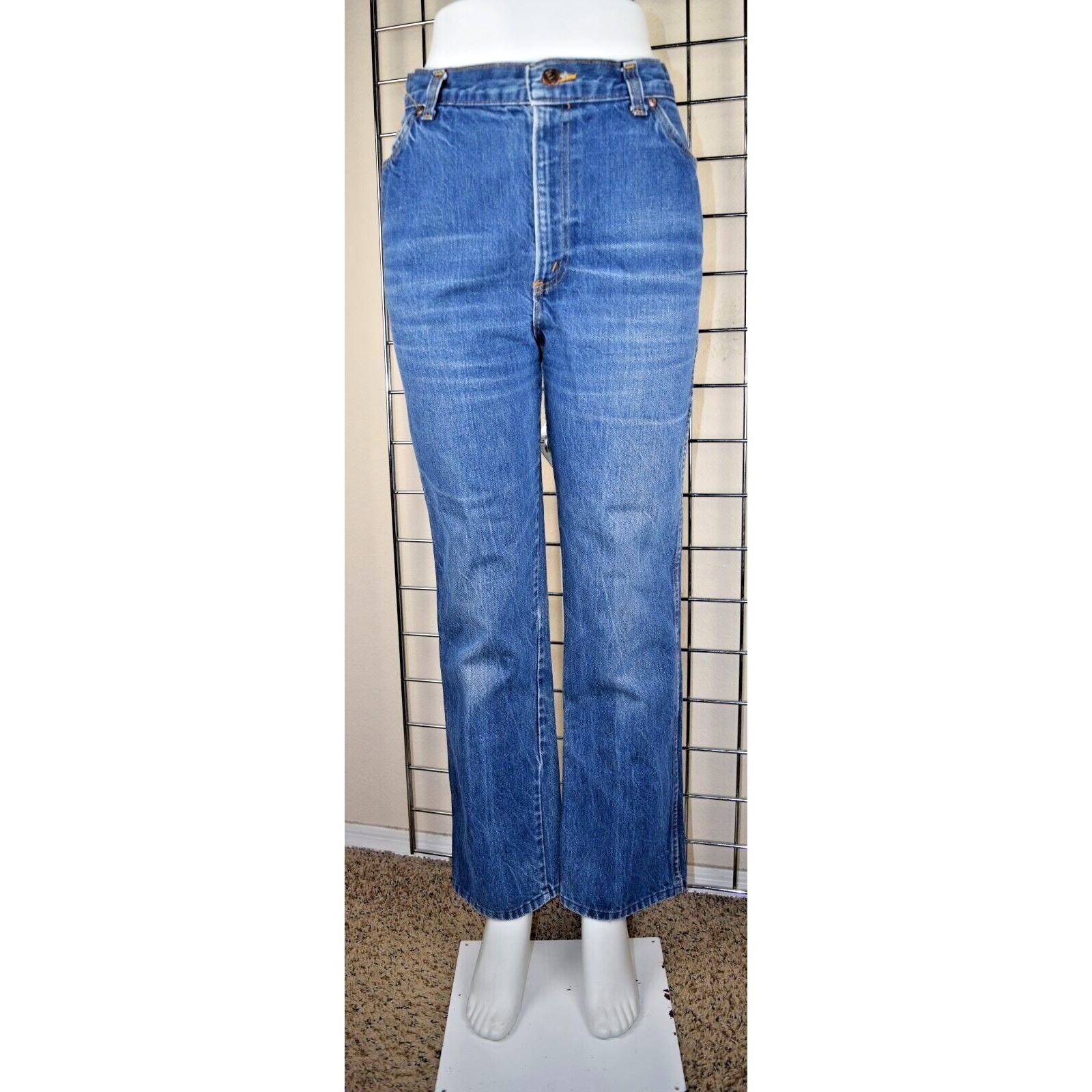 Vintage Chic by HIS Jeans 32 x 28 70s Classic Blue High Waist Boot Cut Made USA