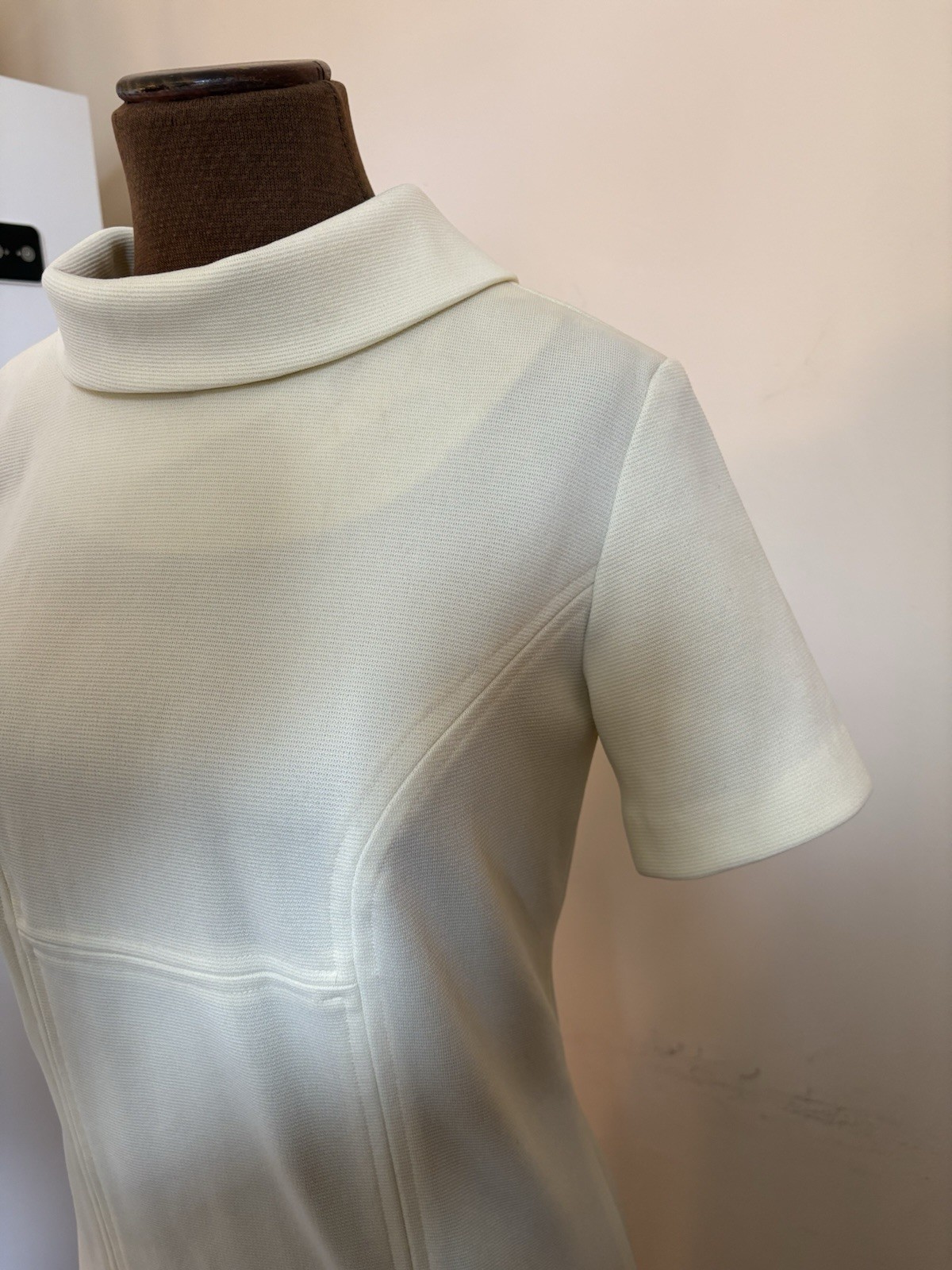 Vintage Pale Yellow Double Knit Short Sleeve Sheath Dress Jackie O Vibes