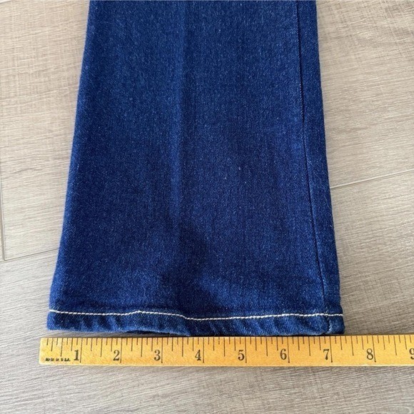 Gloria Vanderbilt Vintage High Rise Straight Leg Indigo Jeans White Stitching 6