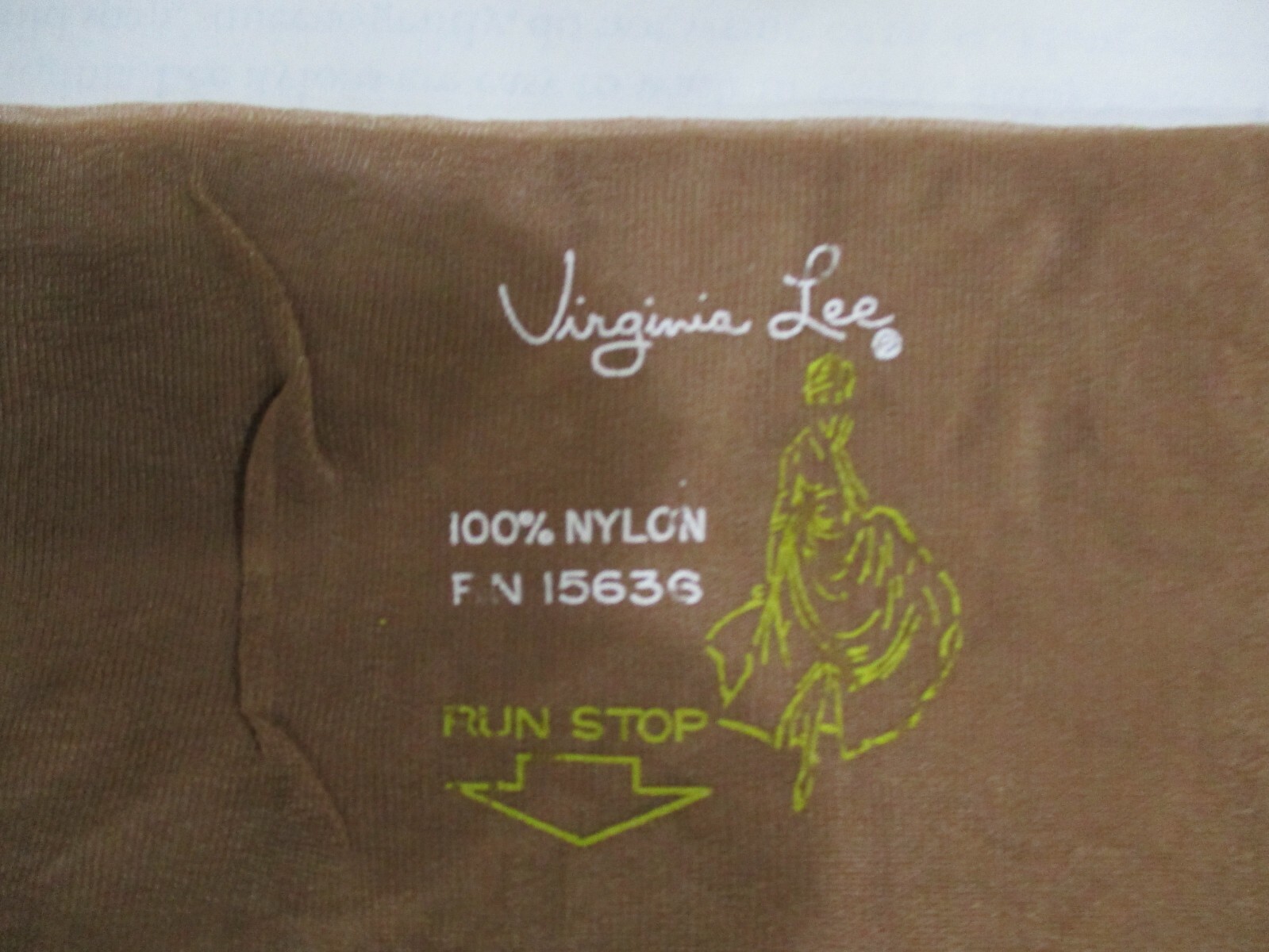 1PR VINTAGE VIRGINIA LEE RHT SHEER MICRO MESH NYLON STOCKINGS 11 LONG 34″ BEIG