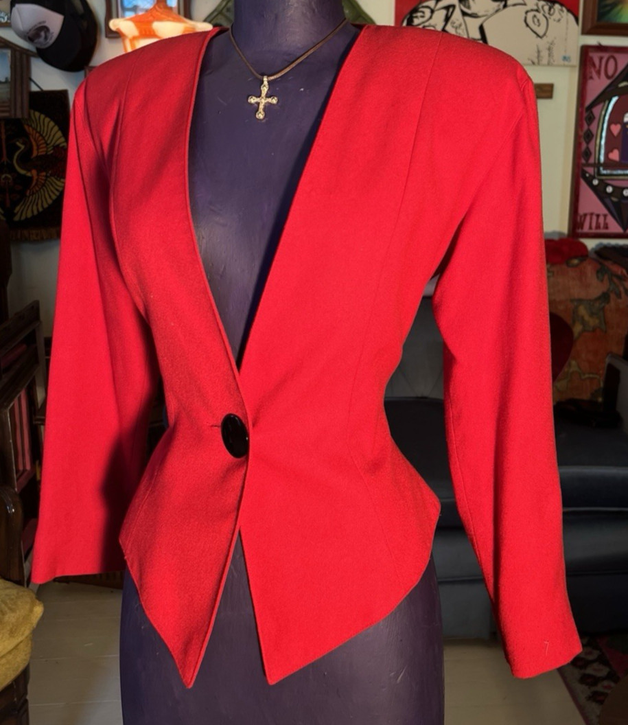 1980s Jaqueline Ferrar Red Fitted Blazer Glam Rock Retro Officewear Victorian 4