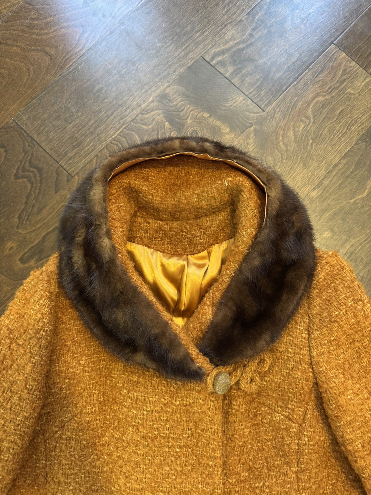 Vintage 1950s Womans Swing Coat Bouclé Mink Collar Lined Jacket 15×38