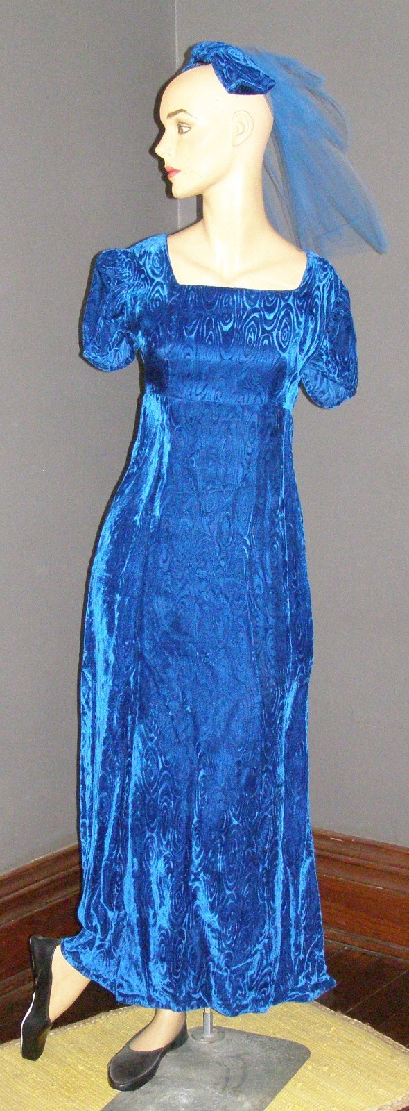Vintage 60’s royal blue swirl VELVET maxi dress S M BOW back & hair comb regal