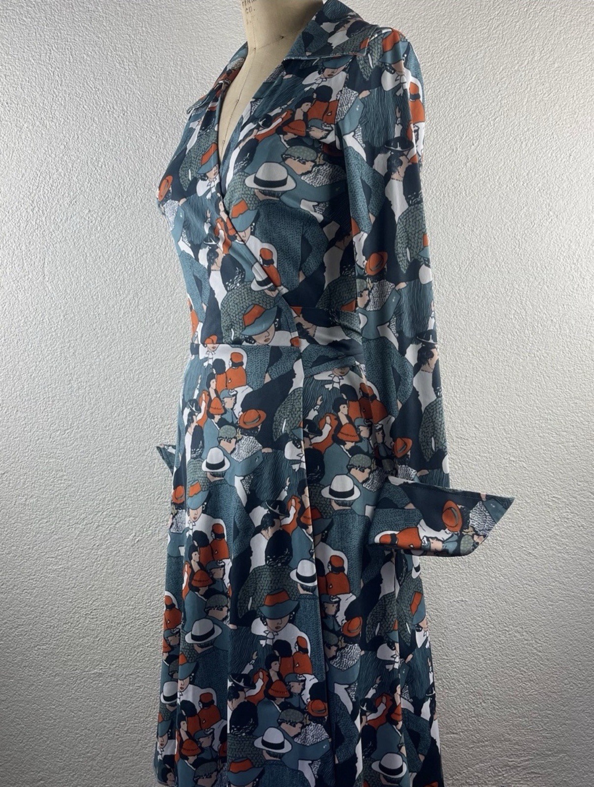 Vintage l 70s M Retro 30s Novelty Pointed Collar French Cuff Surplice Wrap Dress