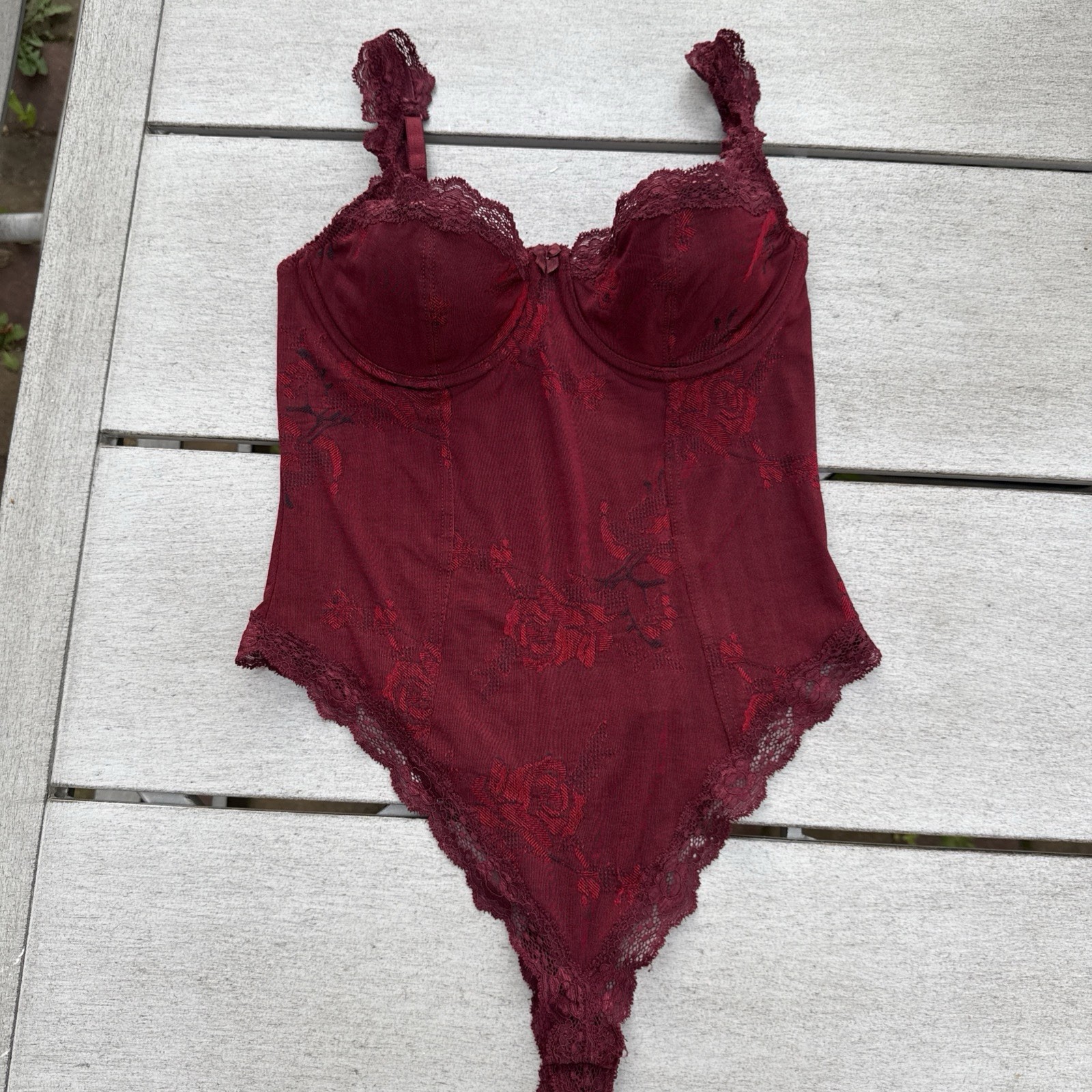 VTG 90s ARIANNE Medium Cranberry Lace Trimmed Underwire Teddy Lingerie Boudoir