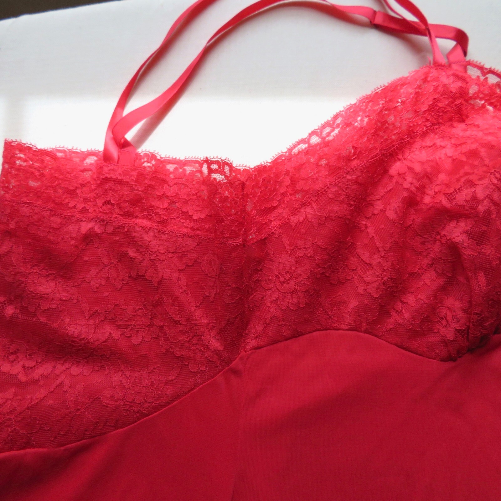 Vintage Vanity Fair Night Gown Nylon Tricot Lace Red 34 T