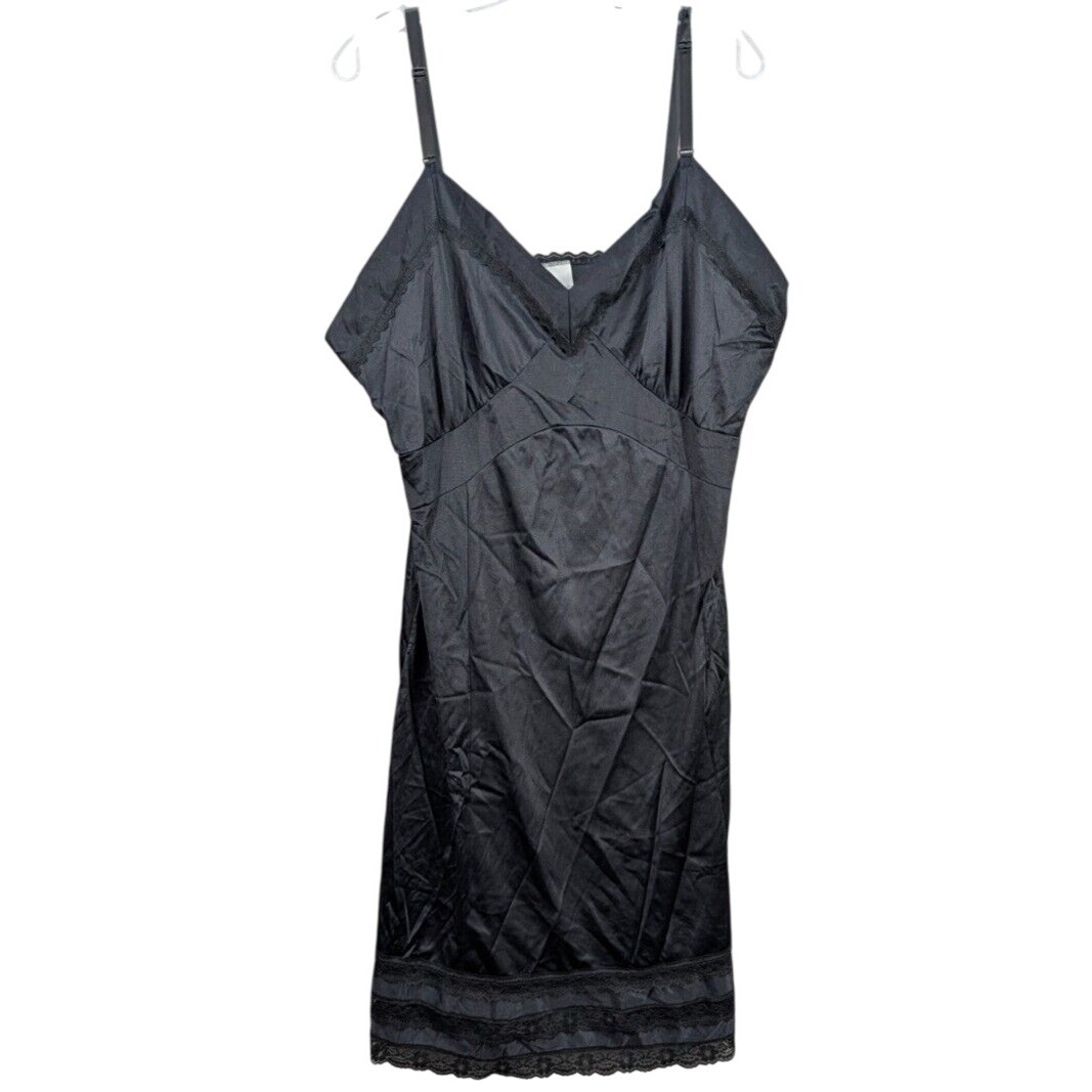Vintage Velrose 100% Nylon Black Night Gown Lingerie Lace Mexico Women’s Size 42