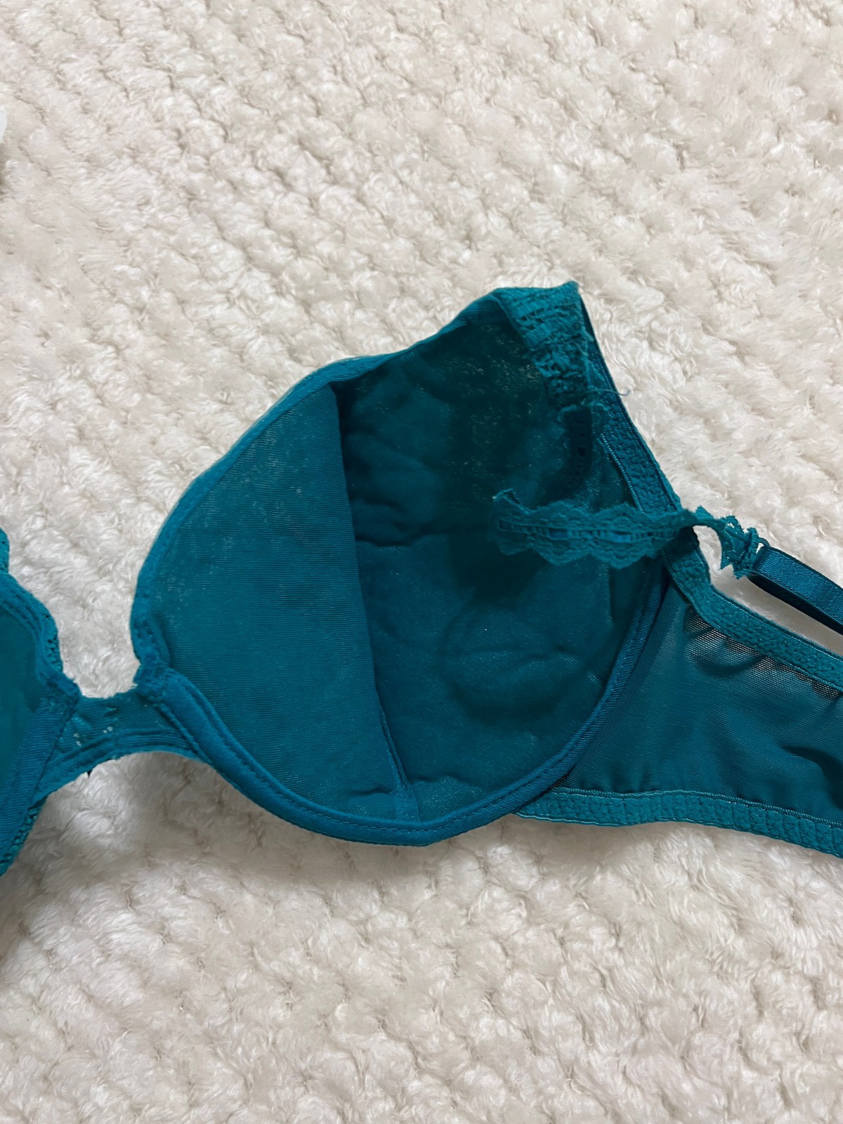 NEW with Tags Vintage Jaclyn Smith Nylon Lace gree Silky Bra Size 34C Style 6414