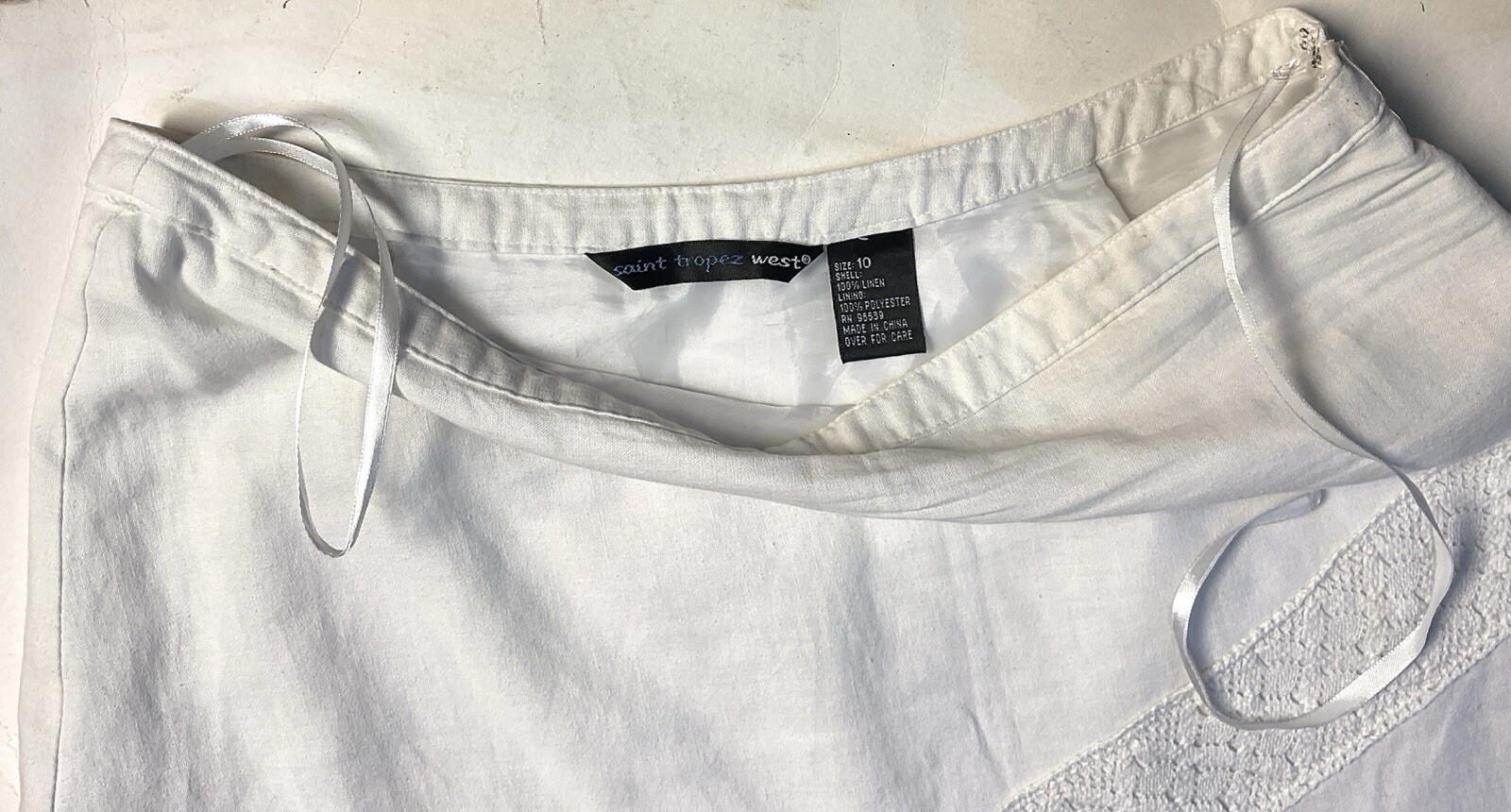 White Linen Long Skirt SZ10 Lined Waist=30” Waist To Hem=39” Zip Hook Closure