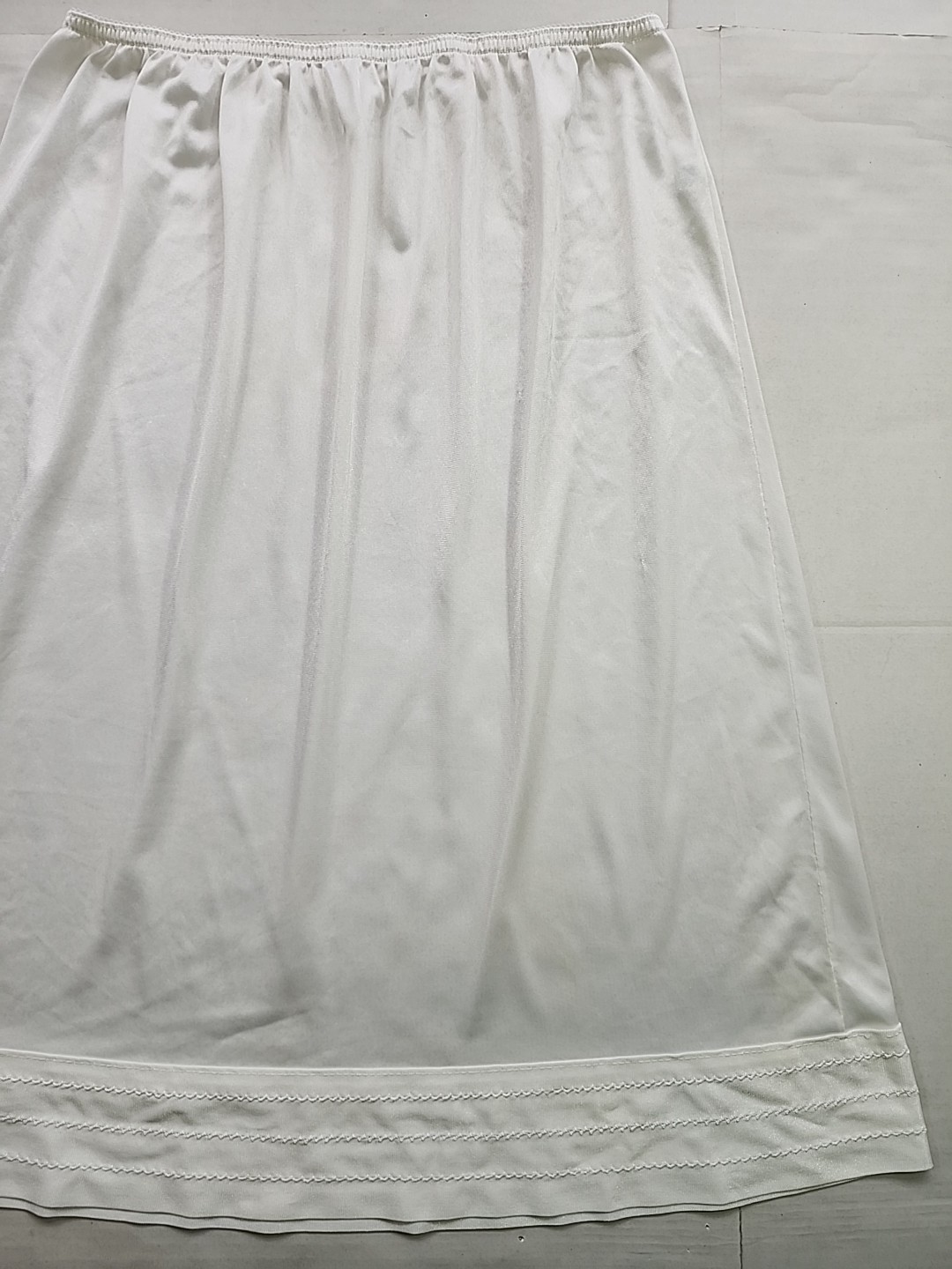 Mel-Lin Womens XL Nylon White HALF SLIP Skirt Lingerie 25″ Long Embroidered Vtg