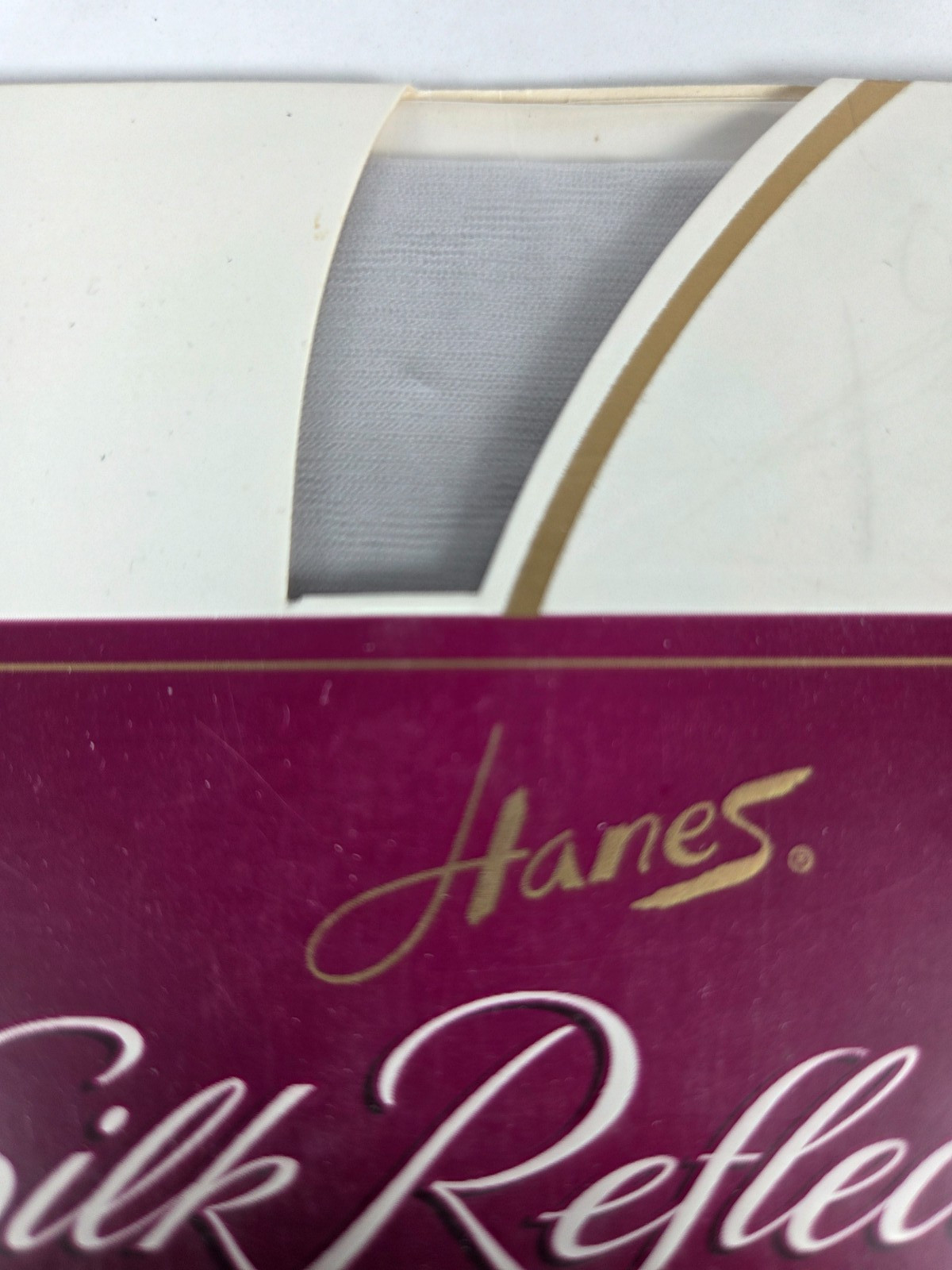 Hanes Silk Reflection Sheer Pantyhose Sz AB Grey Mist CT Sandlefoot Style #717